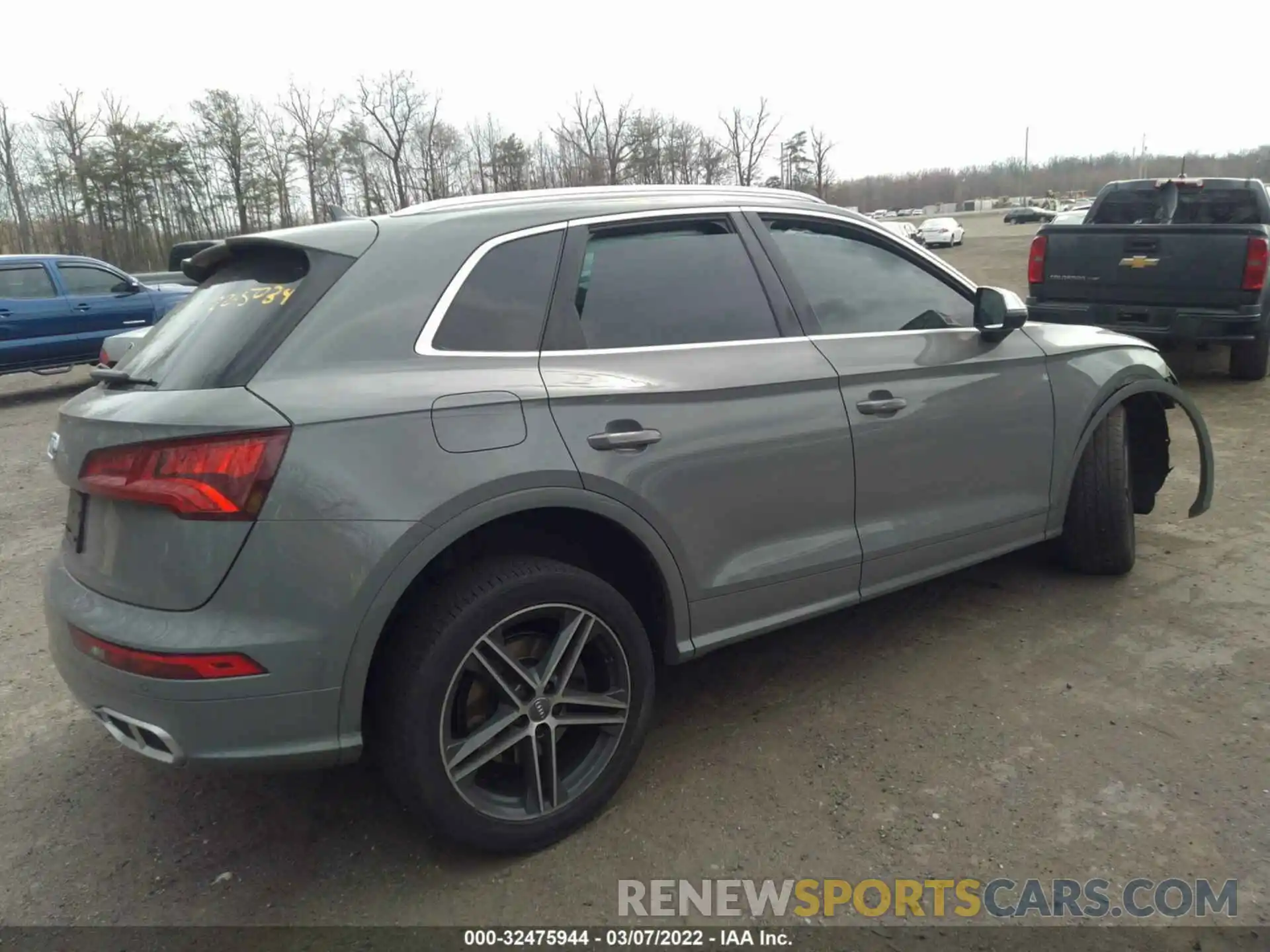 4 Фотография поврежденного автомобиля WA1A4AFY4L2066548 AUDI SQ5 2020