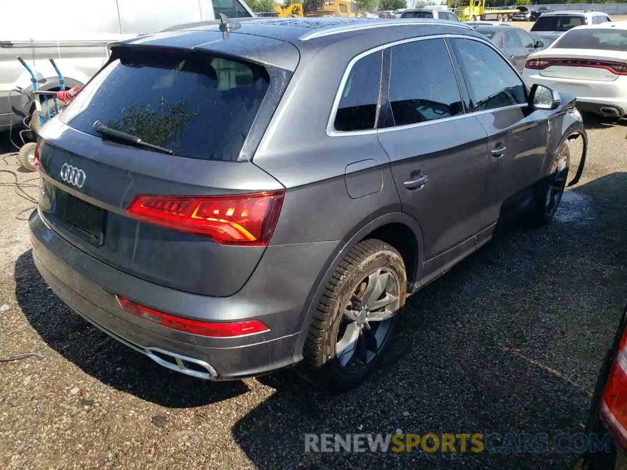 4 Photograph of a damaged car WA1A4AFY5L2029542 AUDI SQ5 2020