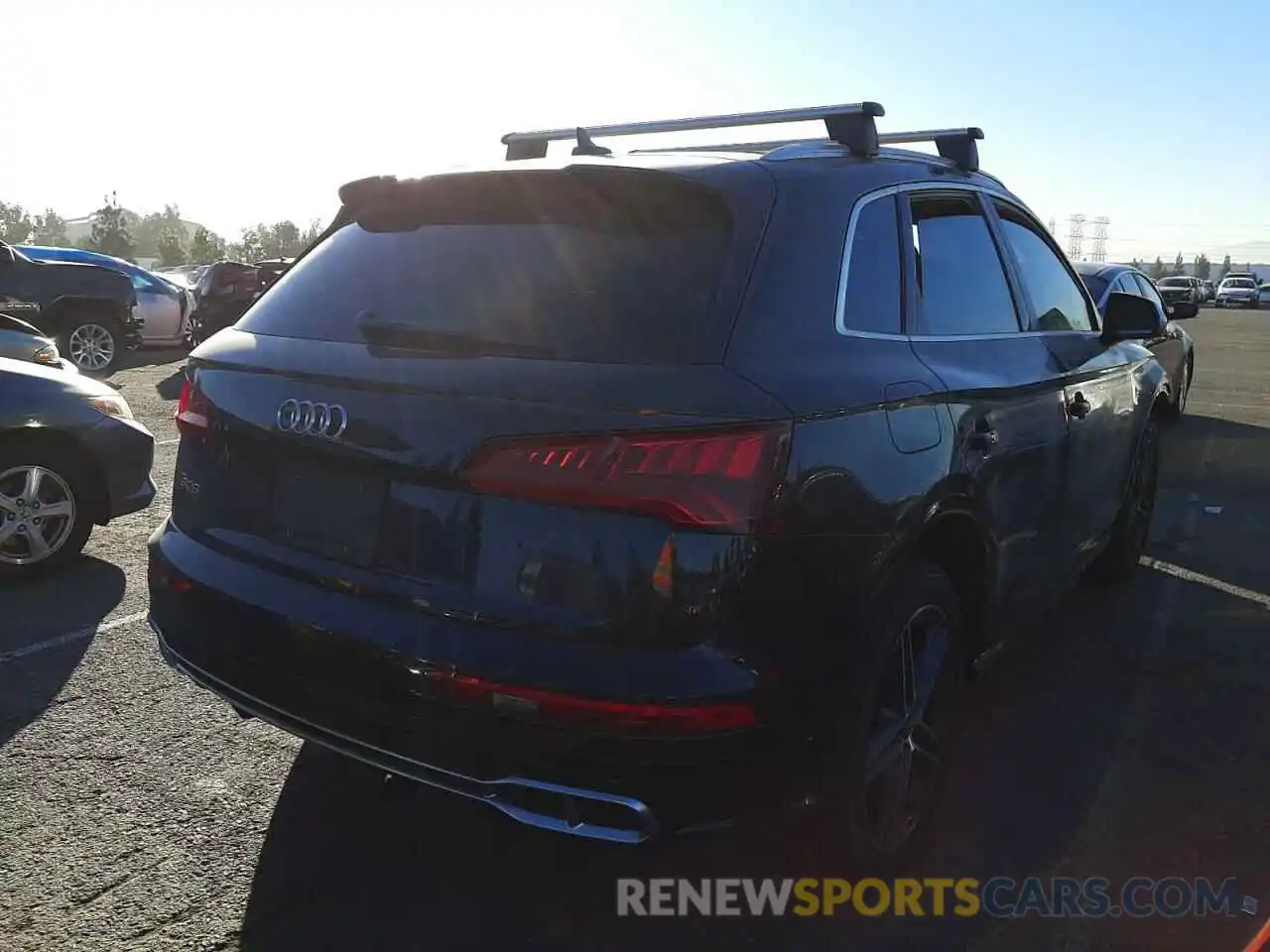 4 Фотография поврежденного автомобиля WA1A4AFY6L2102238 AUDI SQ5 2020