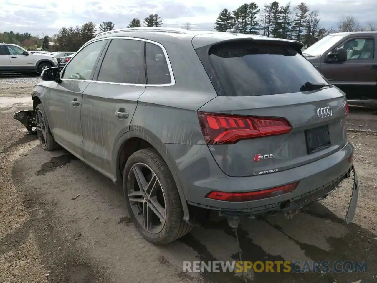 3 Photograph of a damaged car WA1B4AFY0L2026052 AUDI SQ5 2020