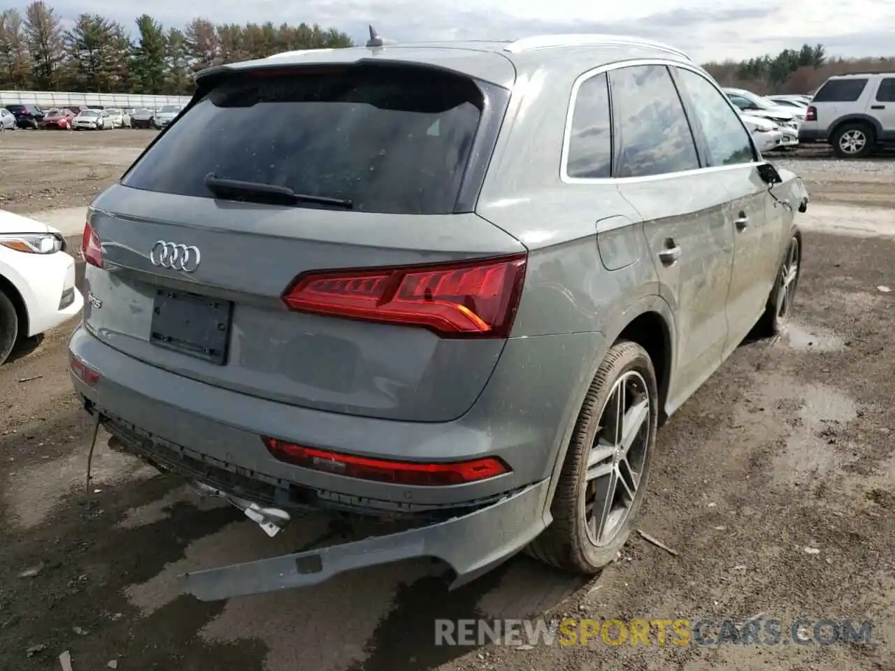 4 Фотография поврежденного автомобиля WA1B4AFY0L2026052 AUDI SQ5 2020