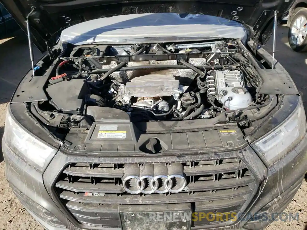 7 Photograph of a damaged car WA1B4AFY1L2014556 AUDI SQ5 2020