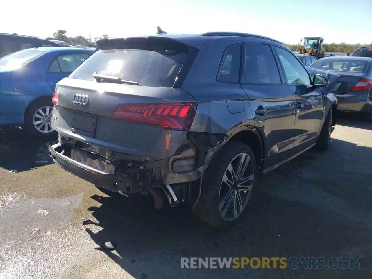 4 Photograph of a damaged car WA1B4AFY1L2016646 AUDI SQ5 2020