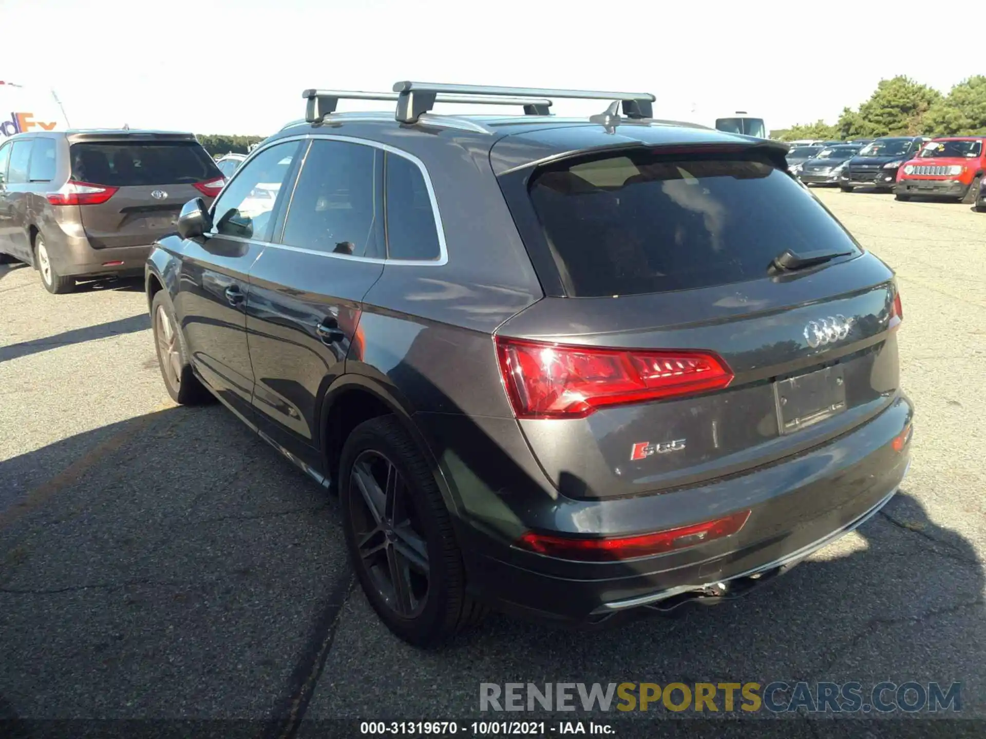 3 Photograph of a damaged car WA1B4AFY1L2093050 AUDI SQ5 2020