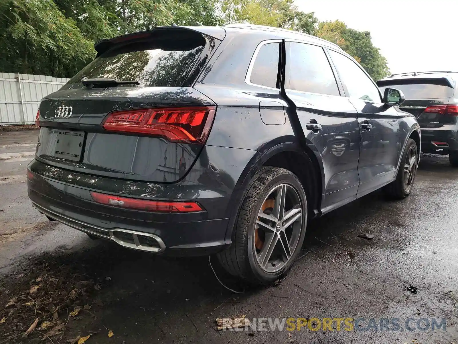 4 Фотография поврежденного автомобиля WA1B4AFY2L2067444 AUDI SQ5 2020