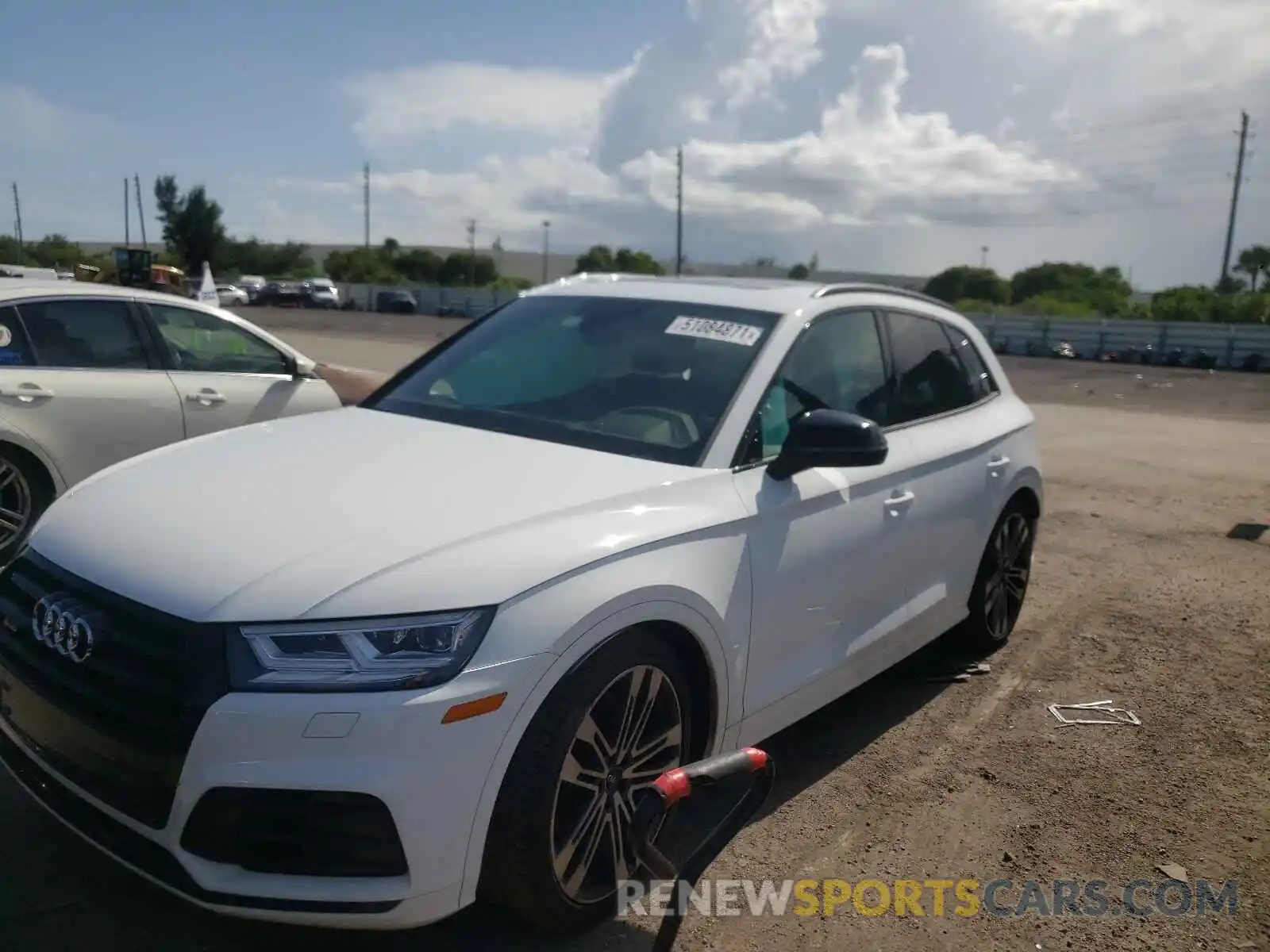 2 Photograph of a damaged car WA1B4AFY2L2084390 AUDI SQ5 2020