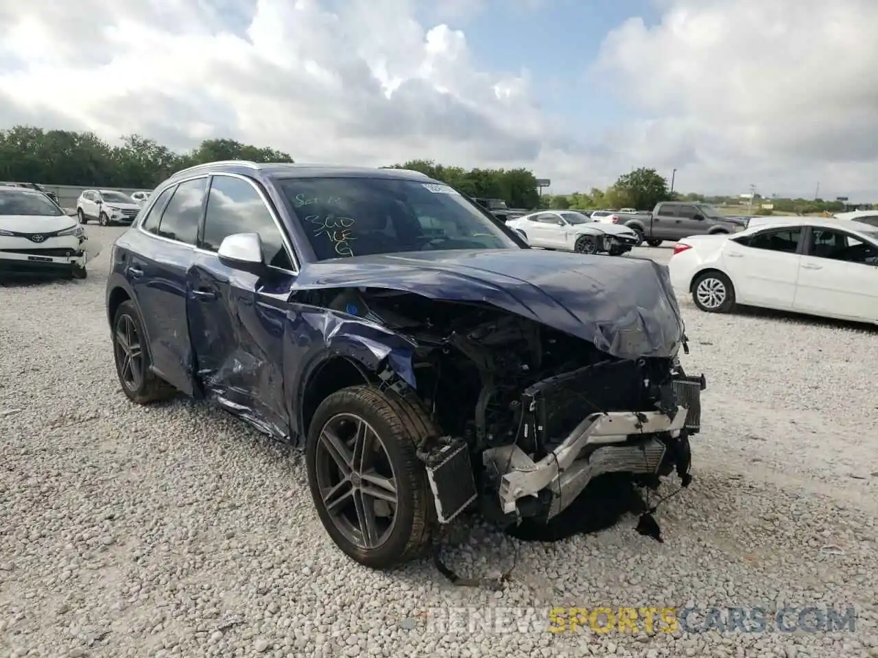 1 Photograph of a damaged car WA1B4AFY2L2106873 AUDI SQ5 2020