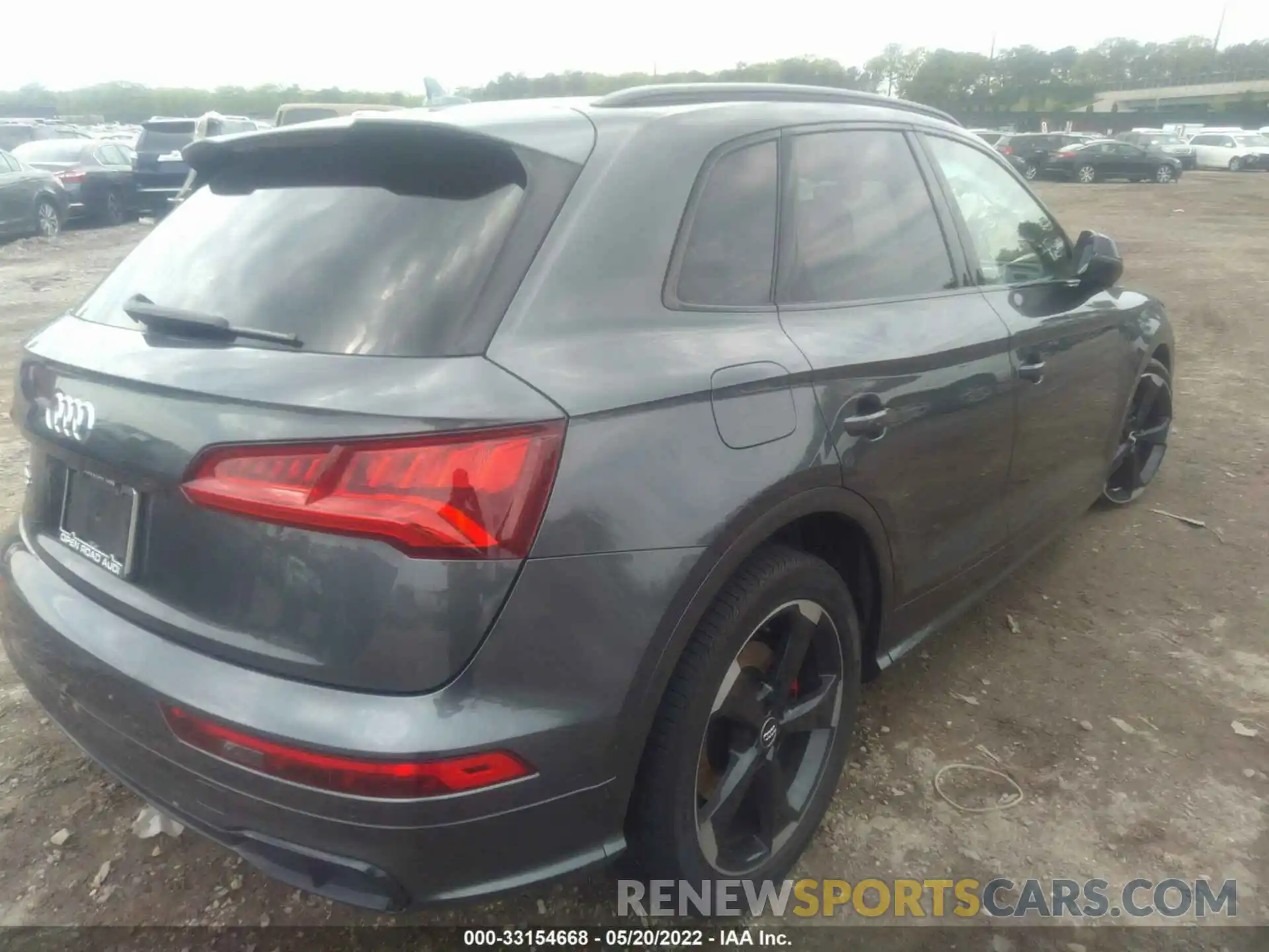 4 Фотография поврежденного автомобиля WA1B4AFY3L2027325 AUDI SQ5 2020