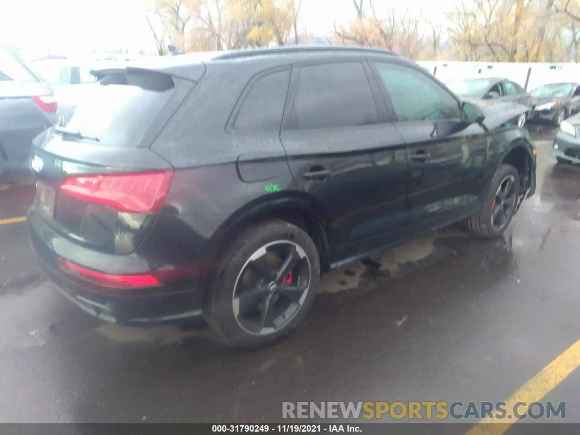 4 Photograph of a damaged car WA1B4AFY3L2104663 AUDI SQ5 2020