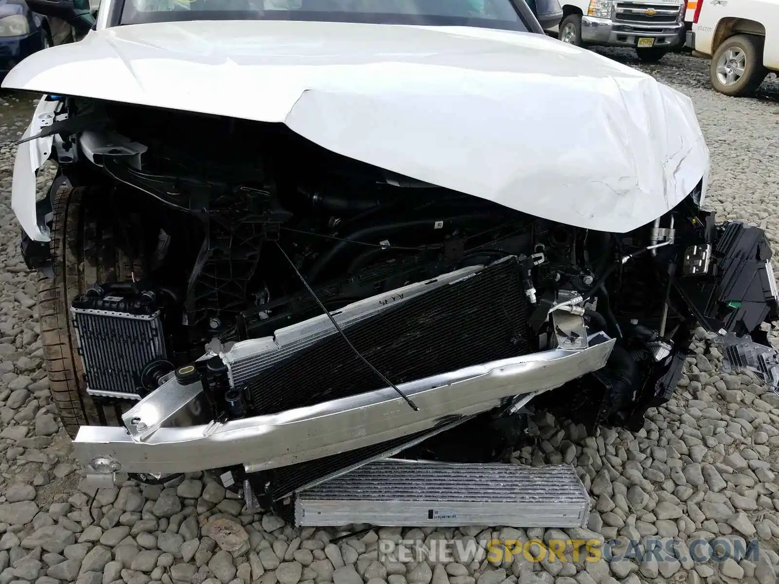 9 Фотография поврежденного автомобиля WA1B4AFY4L2016639 AUDI SQ5 2020