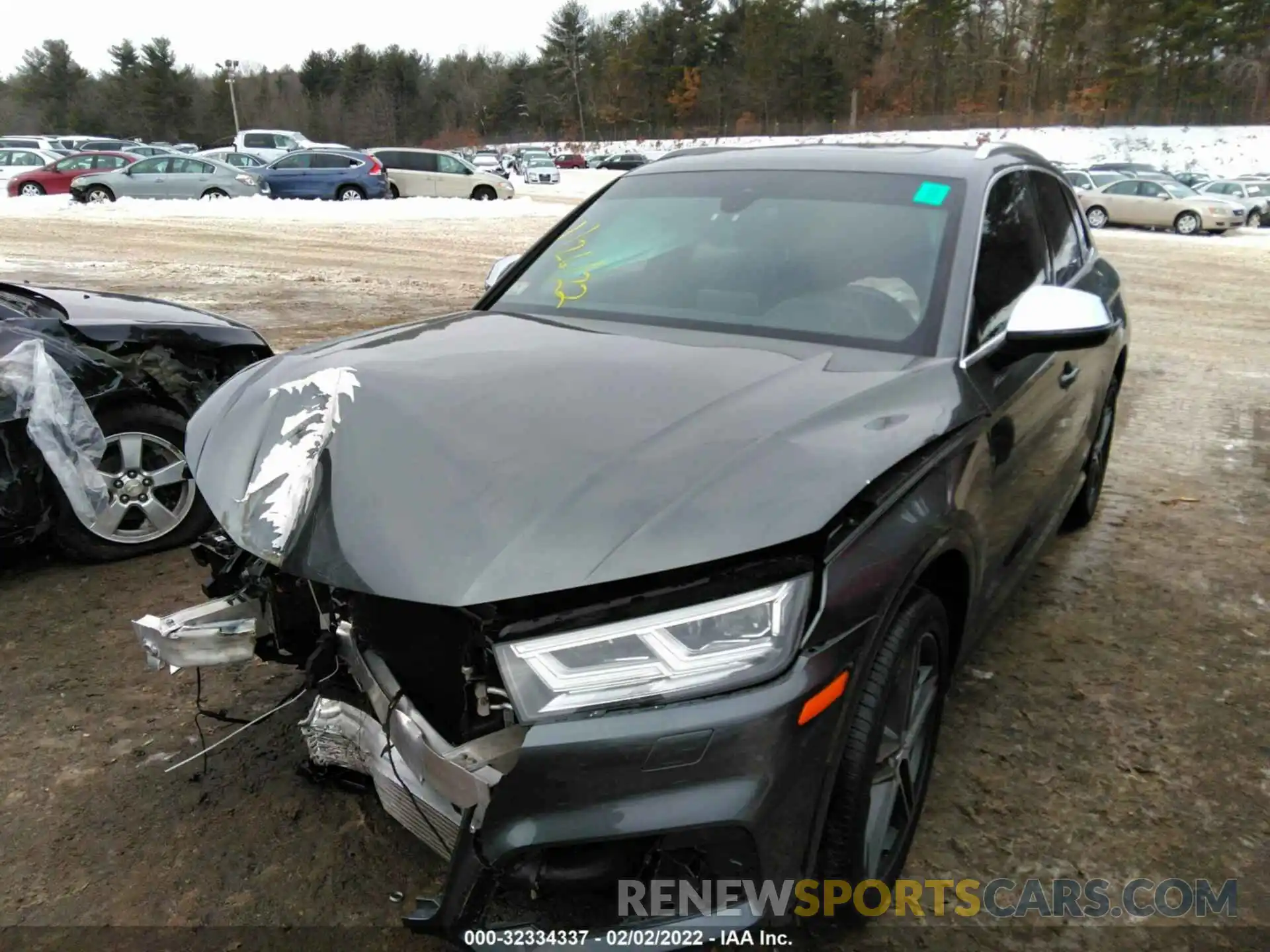 2 Photograph of a damaged car WA1B4AFY4L2056977 AUDI SQ5 2020