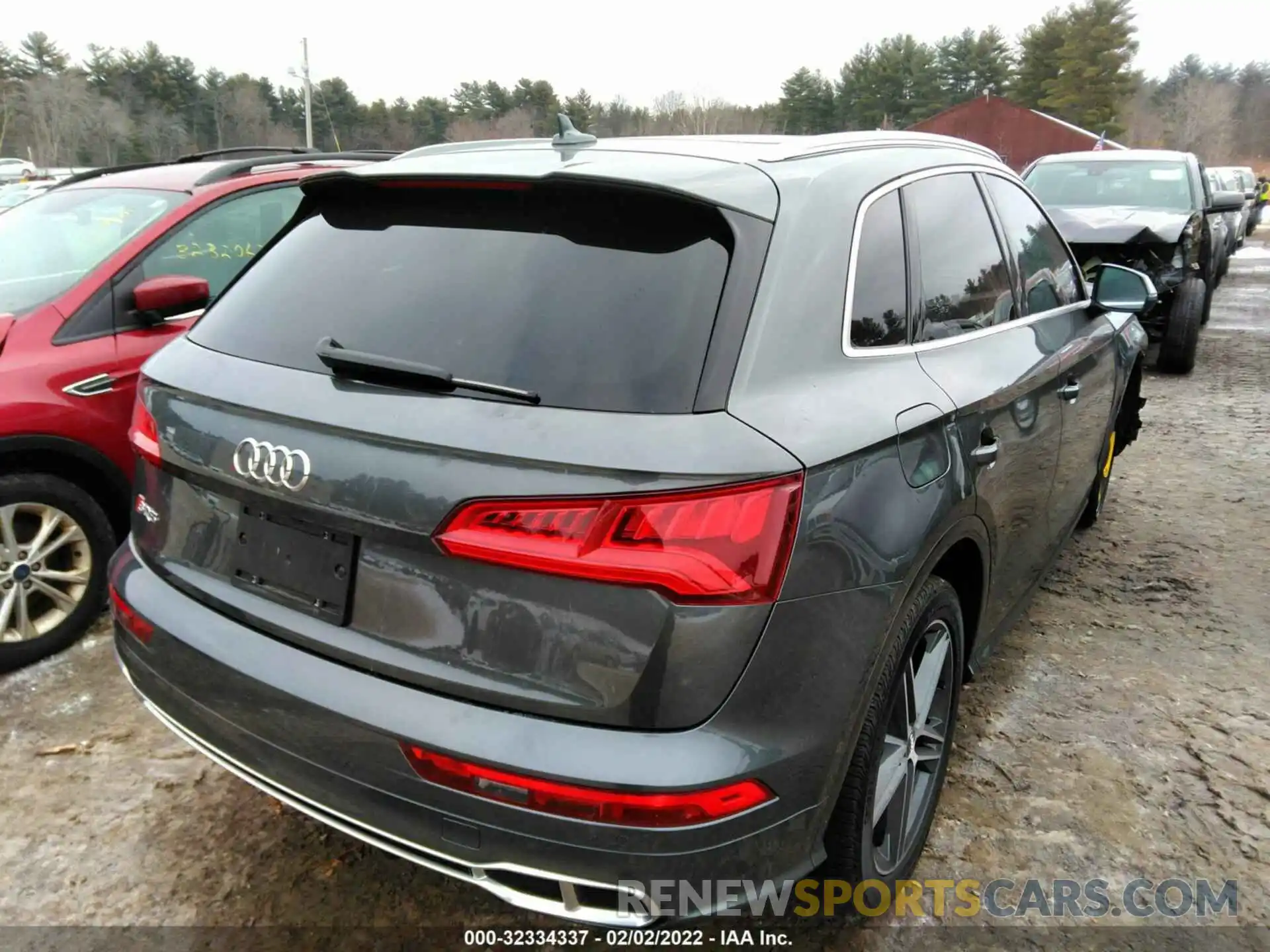 4 Фотография поврежденного автомобиля WA1B4AFY4L2056977 AUDI SQ5 2020