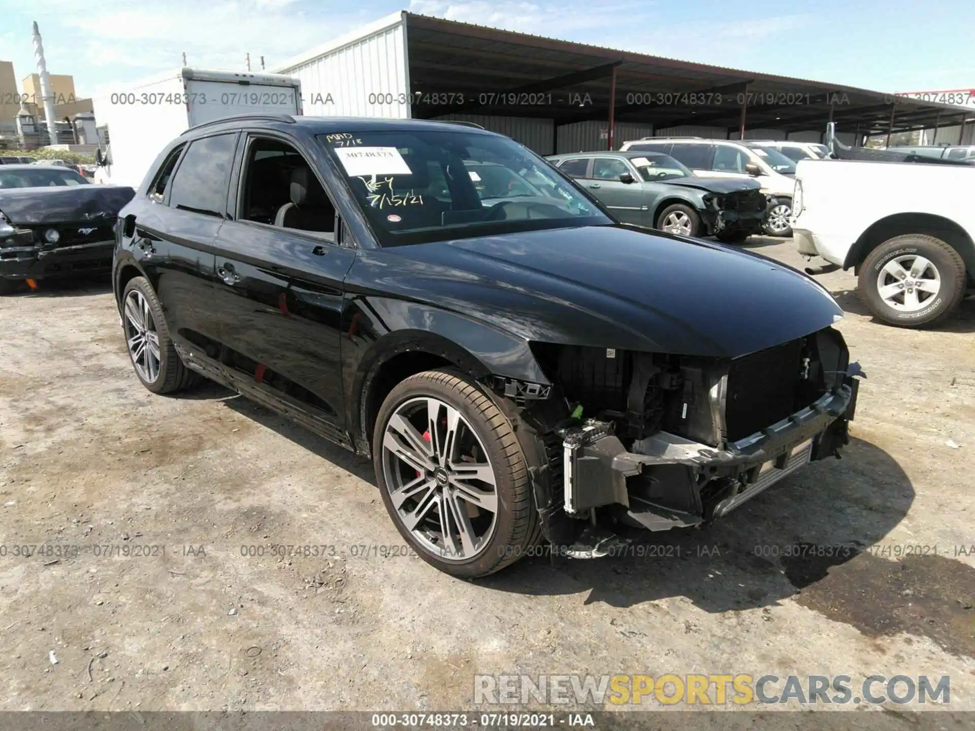 1 Photograph of a damaged car WA1B4AFY4L2066456 AUDI SQ5 2020