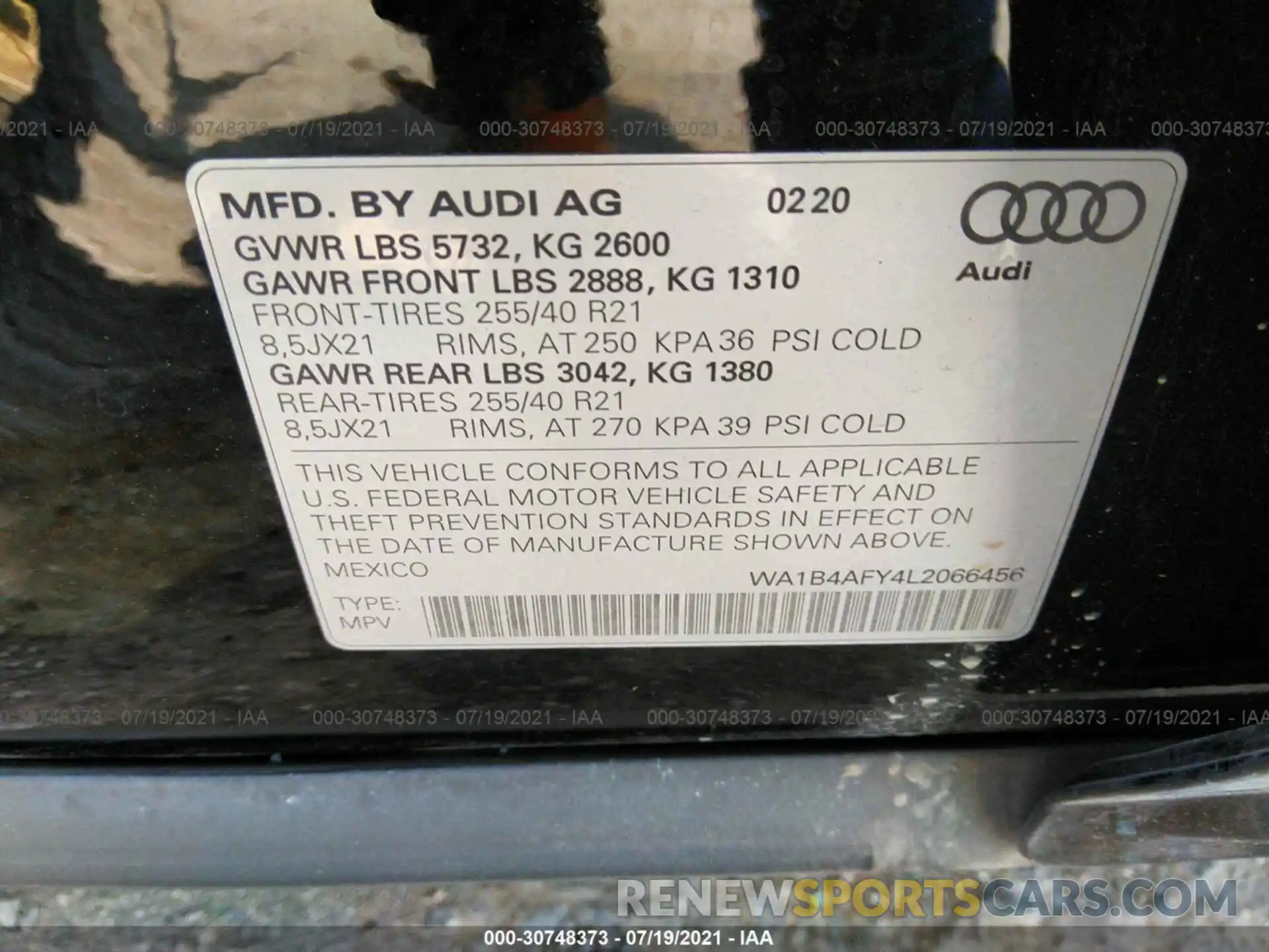 9 Фотография поврежденного автомобиля WA1B4AFY4L2066456 AUDI SQ5 2020