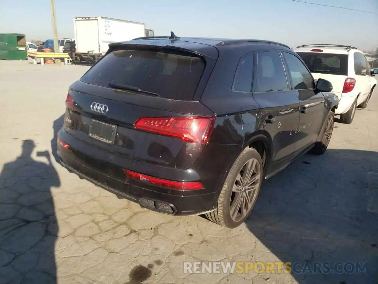 4 Фотография поврежденного автомобиля WA1B4AFY4L2067378 AUDI SQ5 2020