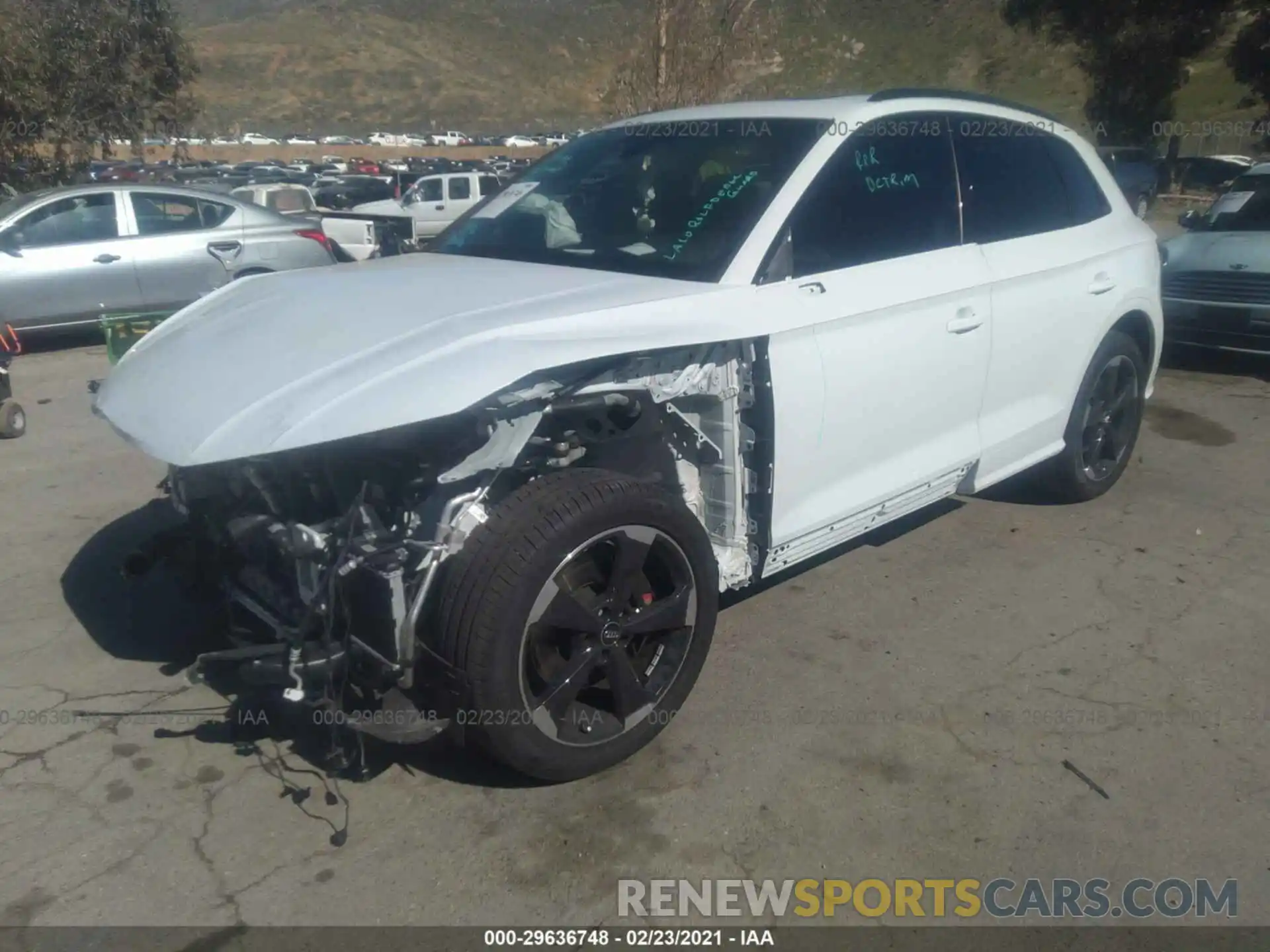 2 Photograph of a damaged car WA1B4AFY4L2106468 AUDI SQ5 2020