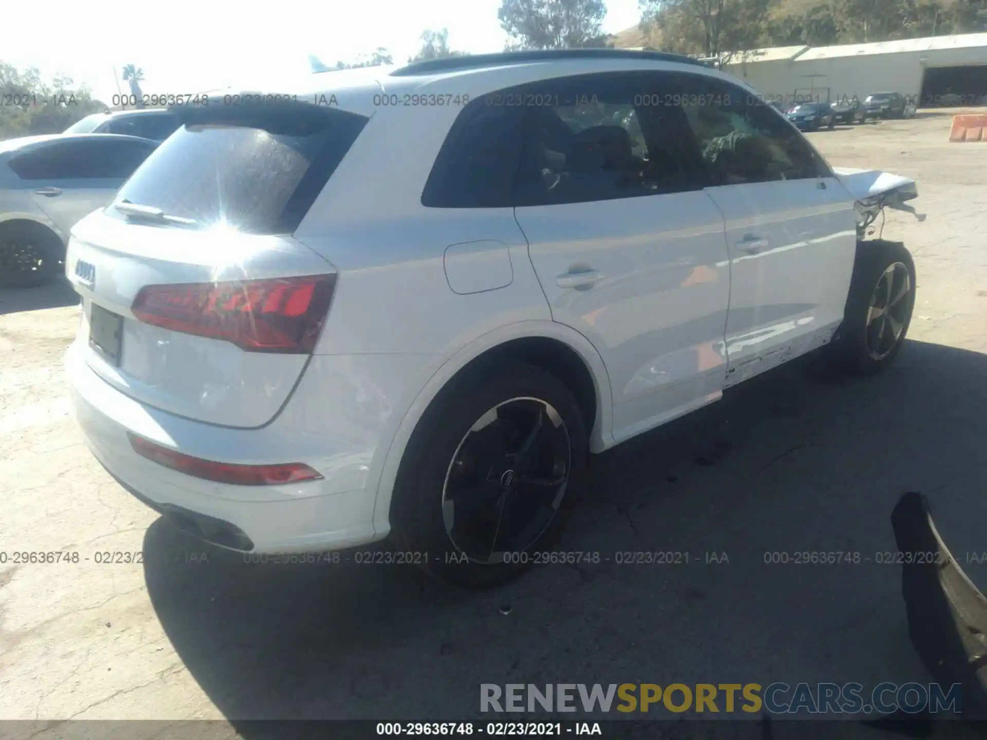 4 Фотография поврежденного автомобиля WA1B4AFY4L2106468 AUDI SQ5 2020