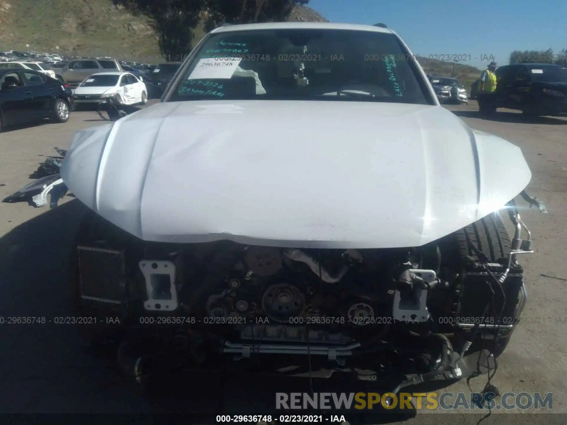 6 Photograph of a damaged car WA1B4AFY4L2106468 AUDI SQ5 2020