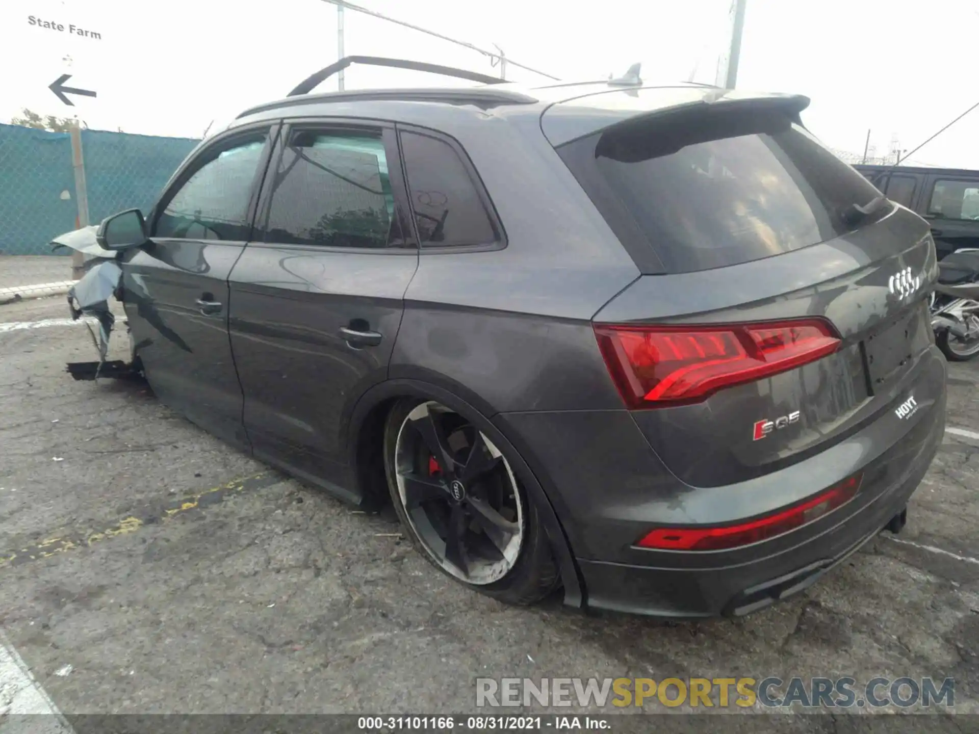 3 Photograph of a damaged car WA1B4AFY5L2066000 AUDI SQ5 2020