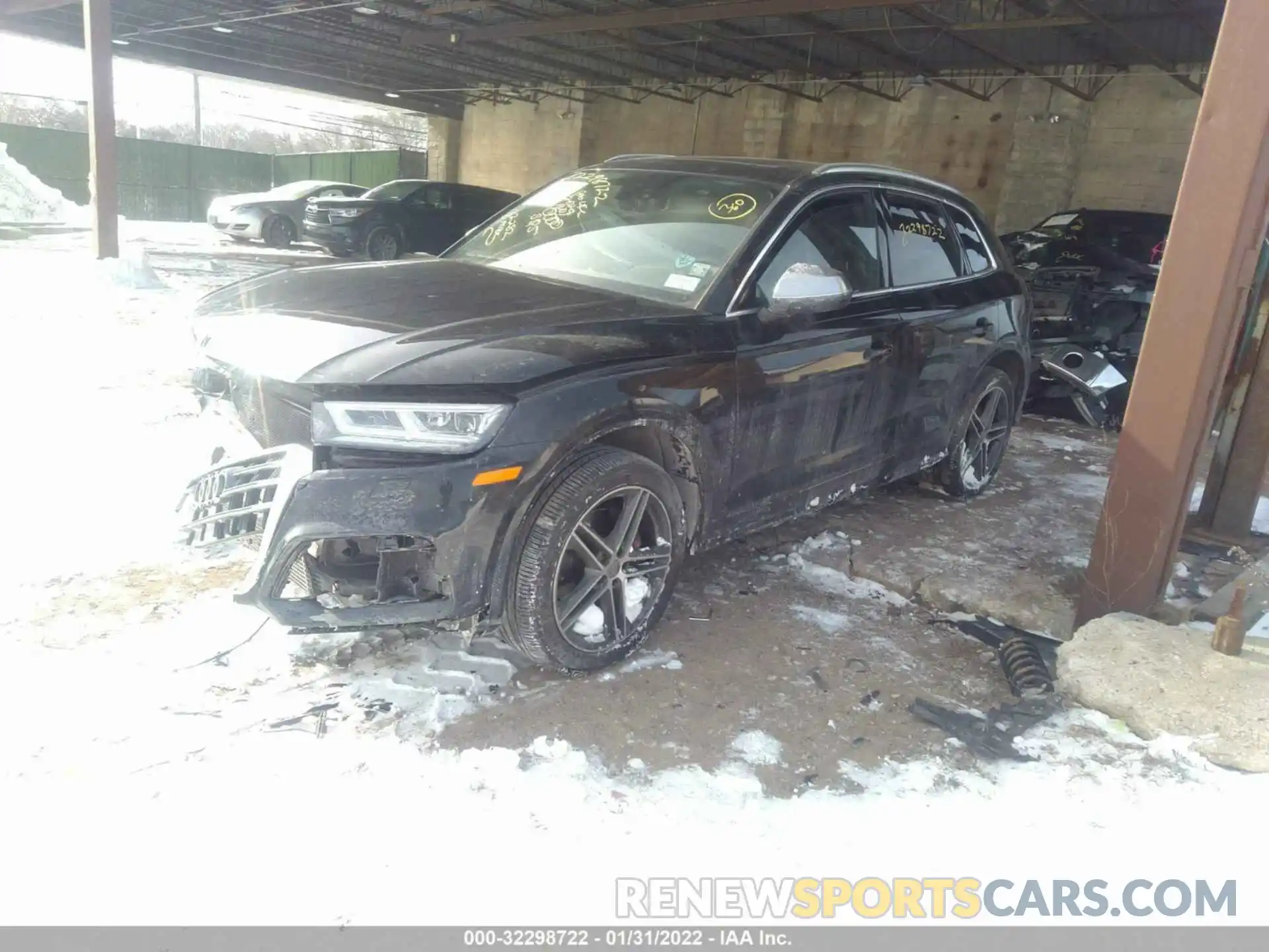 2 Photograph of a damaged car WA1B4AFY6L2023351 AUDI SQ5 2020