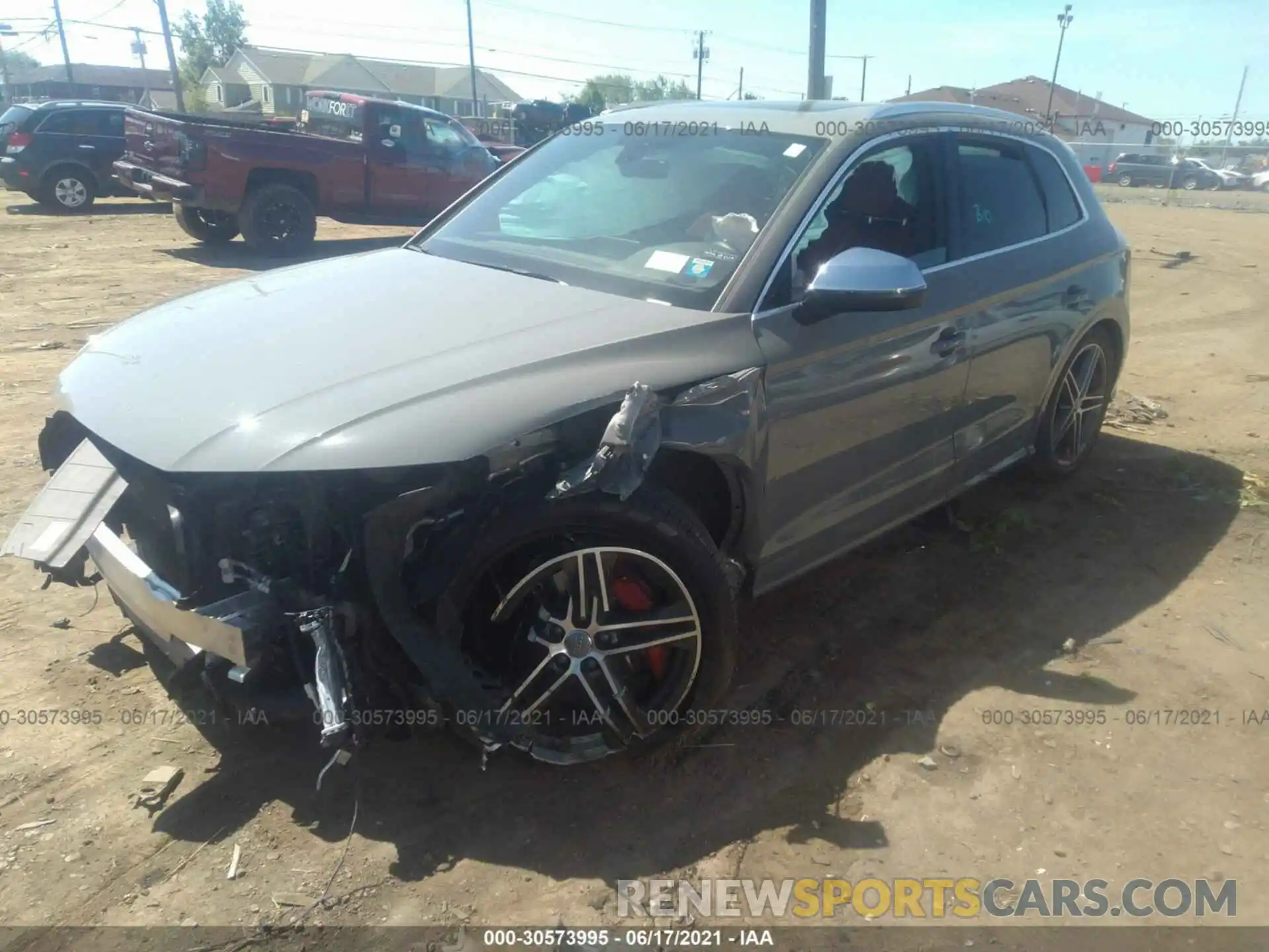 2 Photograph of a damaged car WA1B4AFY6L2070671 AUDI SQ5 2020