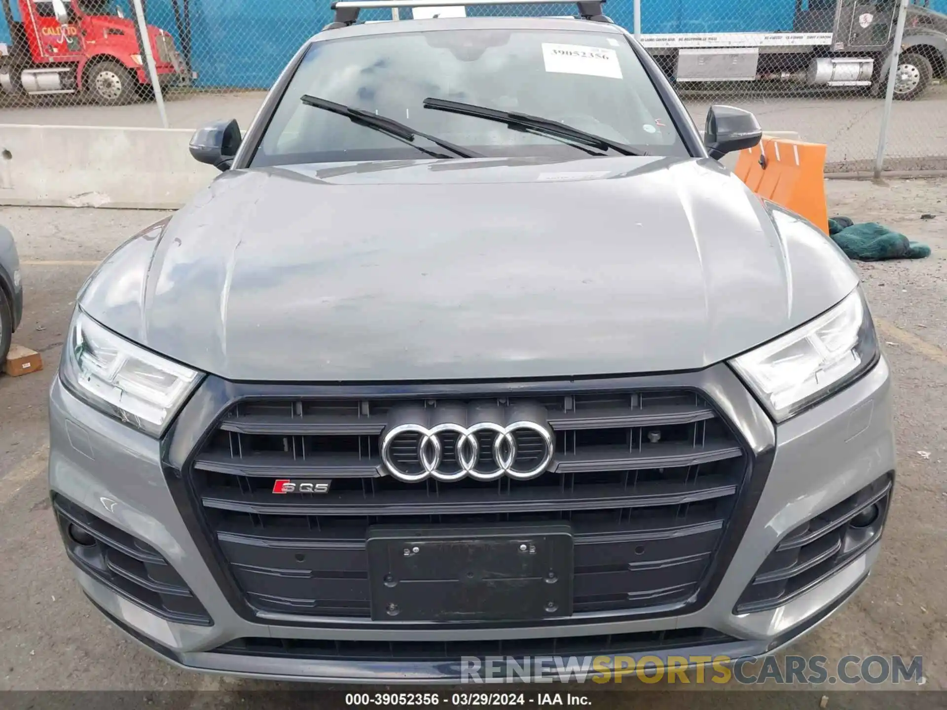 13 Photograph of a damaged car WA1B4AFY7L2080237 AUDI SQ5 2020