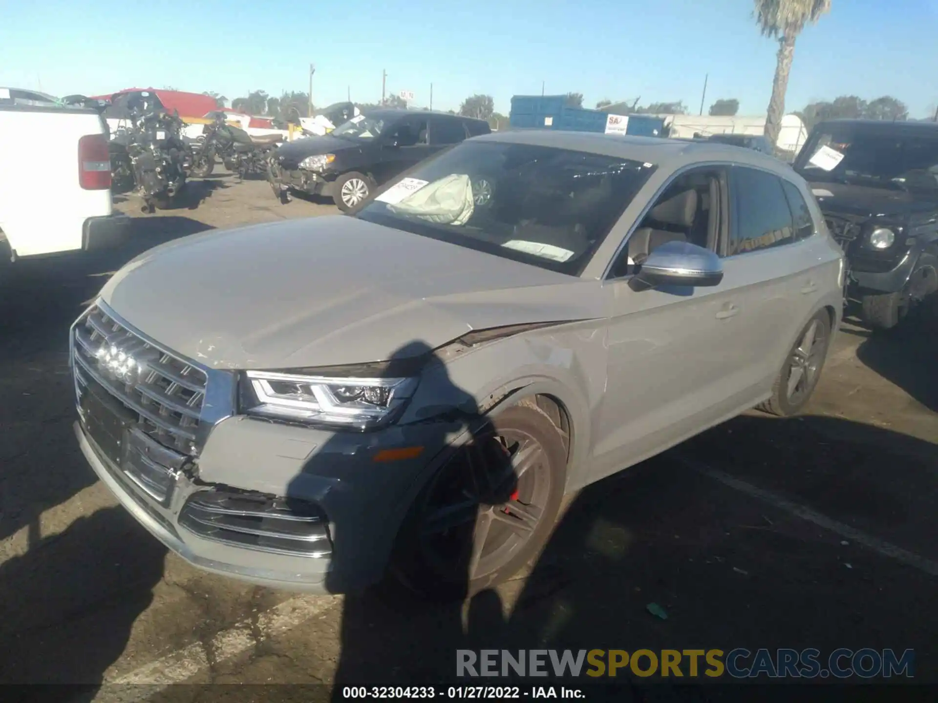 2 Photograph of a damaged car WA1B4AFY8L2123385 AUDI SQ5 2020