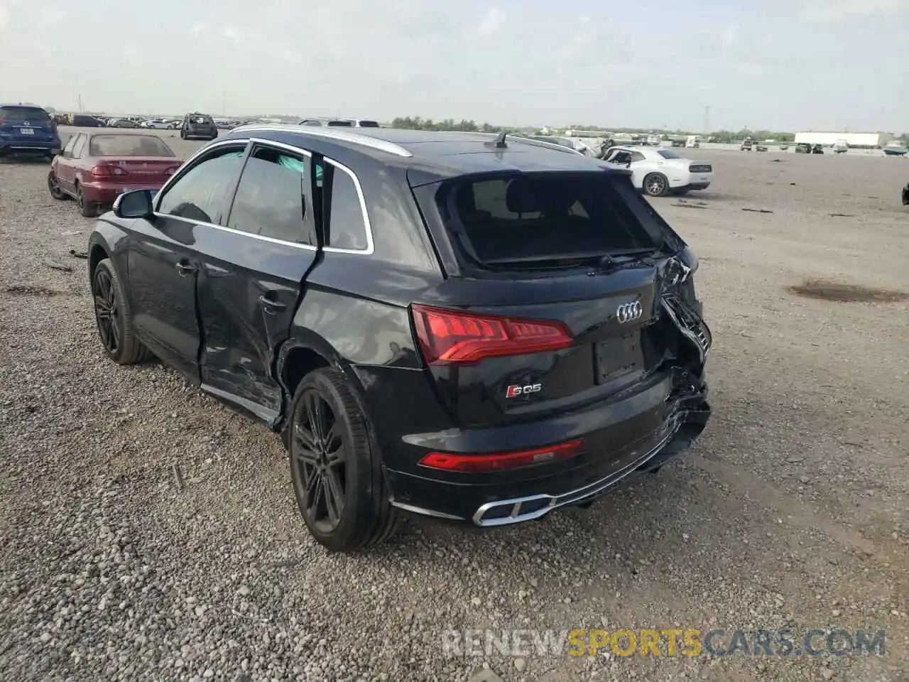 3 Фотография поврежденного автомобиля WA1B4AFY9L2037969 AUDI SQ5 2020