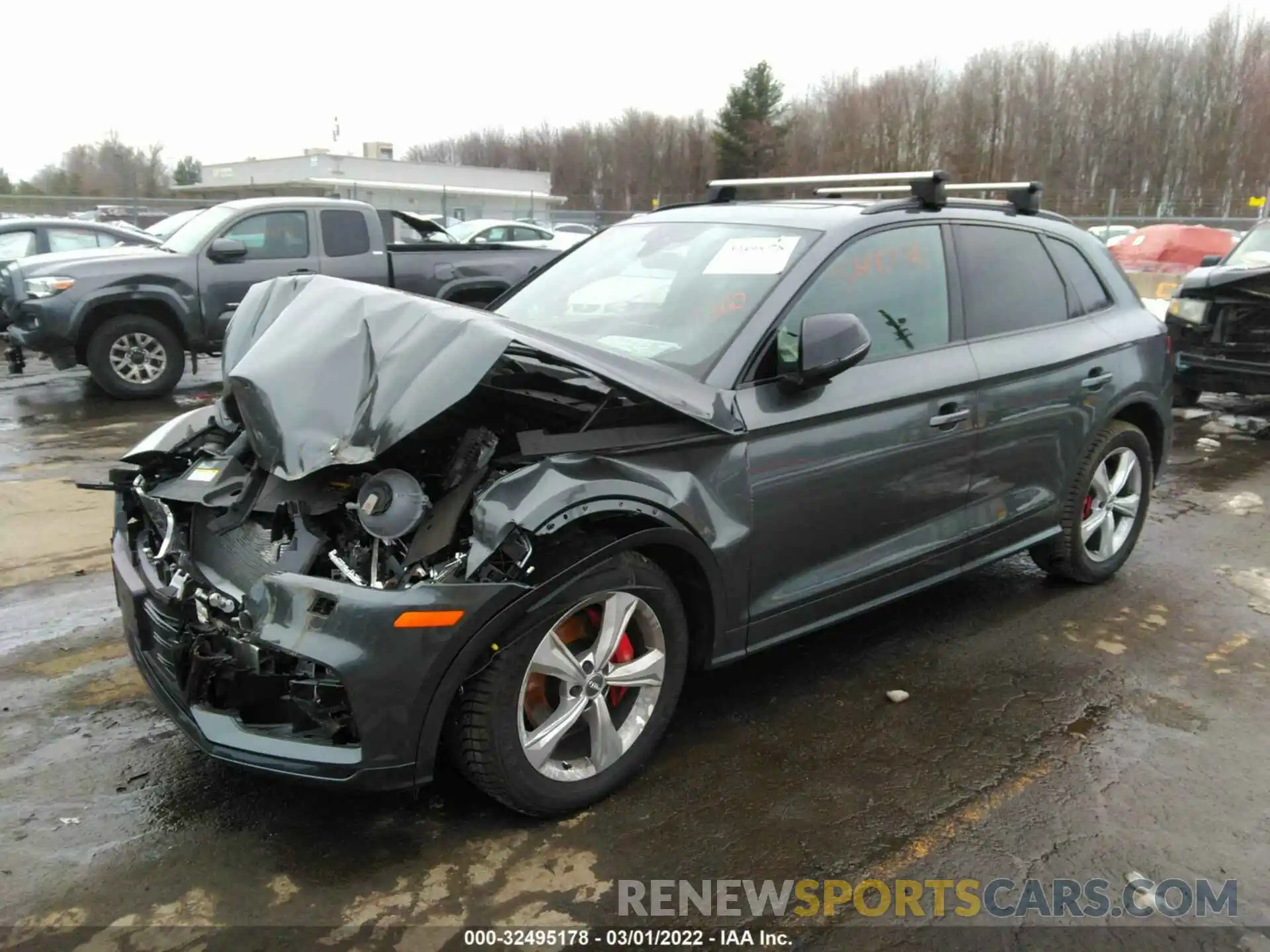 2 Photograph of a damaged car WA1B4AFYXL2019786 AUDI SQ5 2020