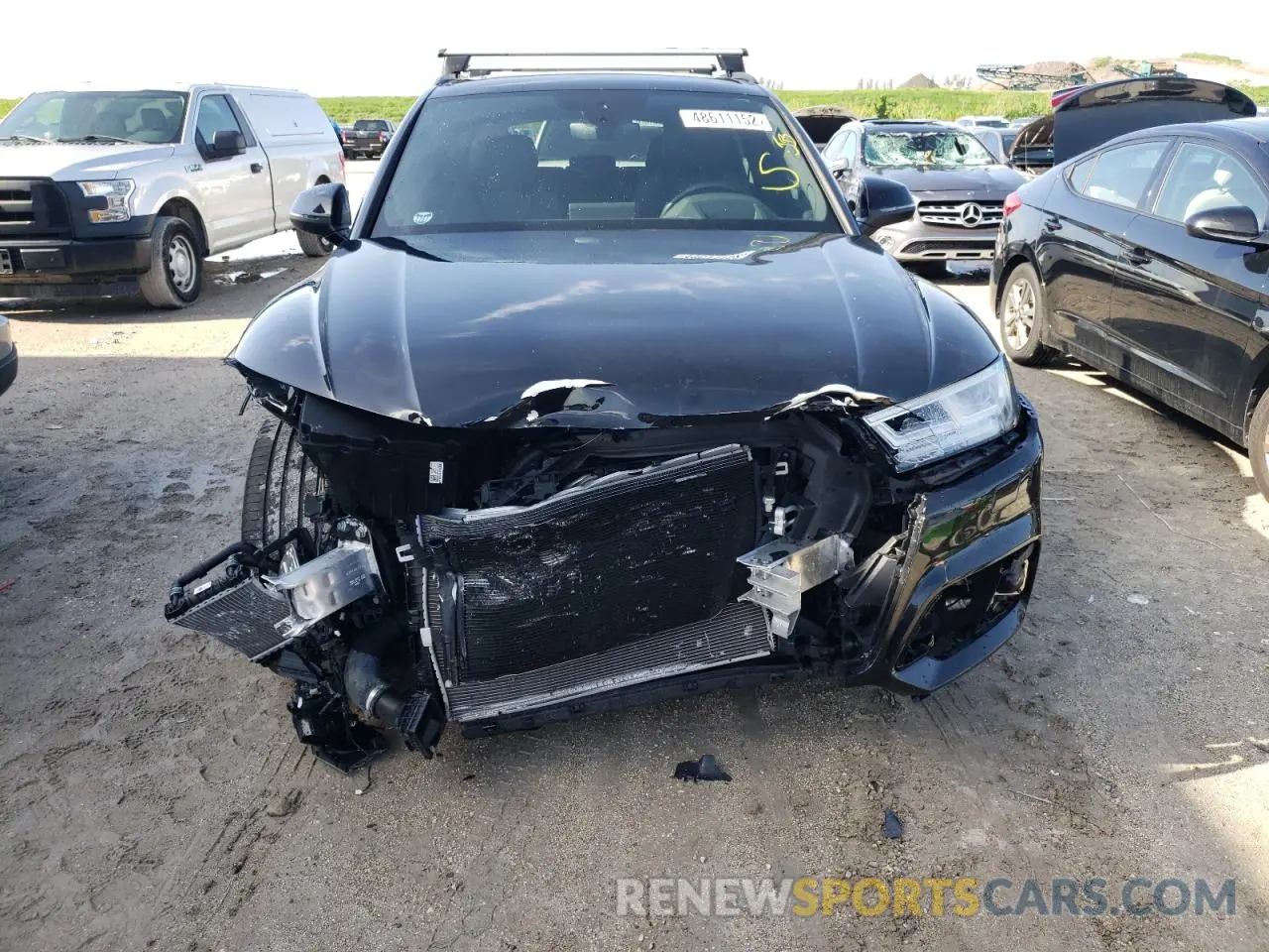 9 Photograph of a damaged car WA1C4AFY3L2036885 AUDI SQ5 2020