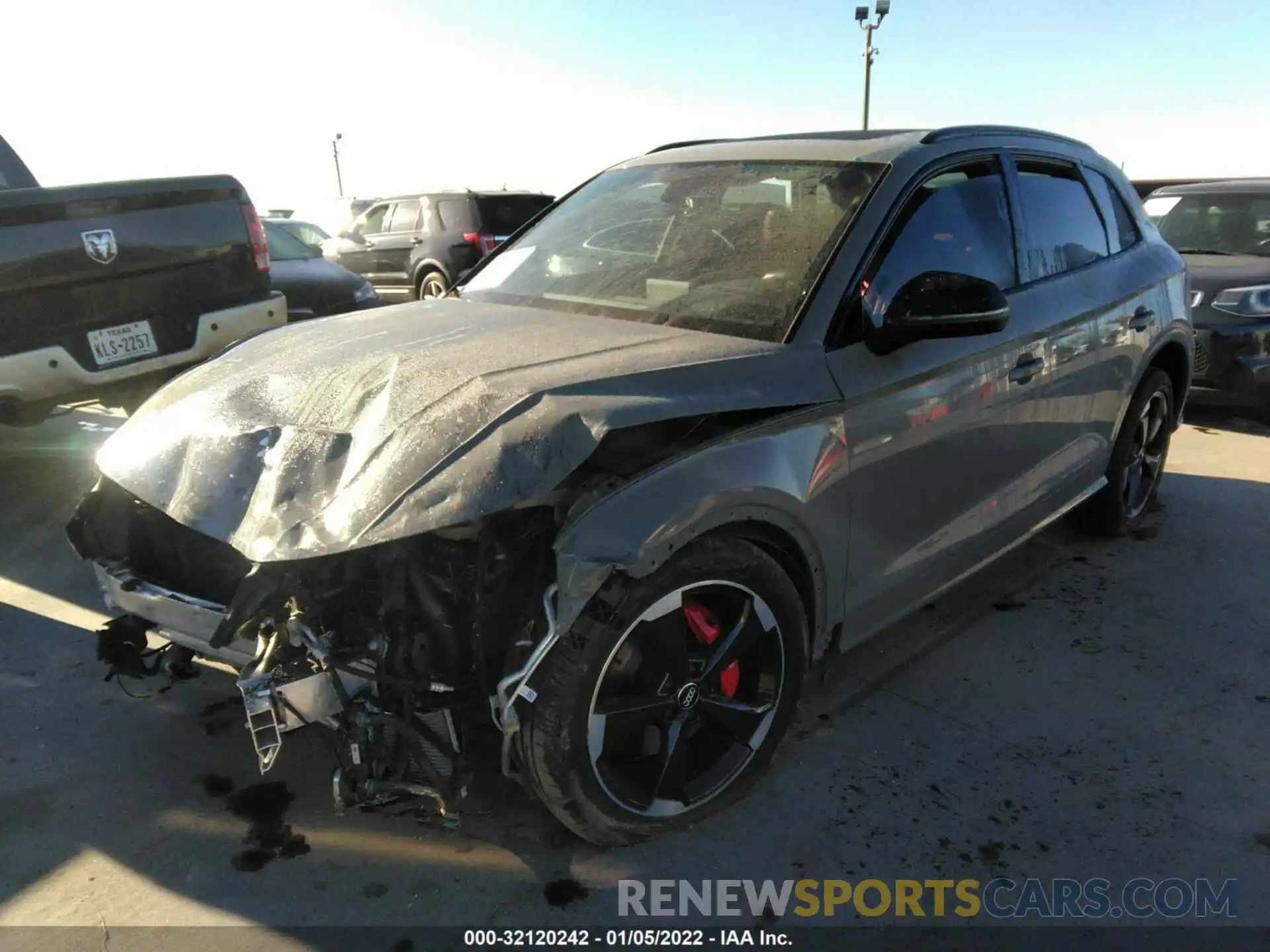 2 Photograph of a damaged car WA1C4AFY7L2058386 AUDI SQ5 2020