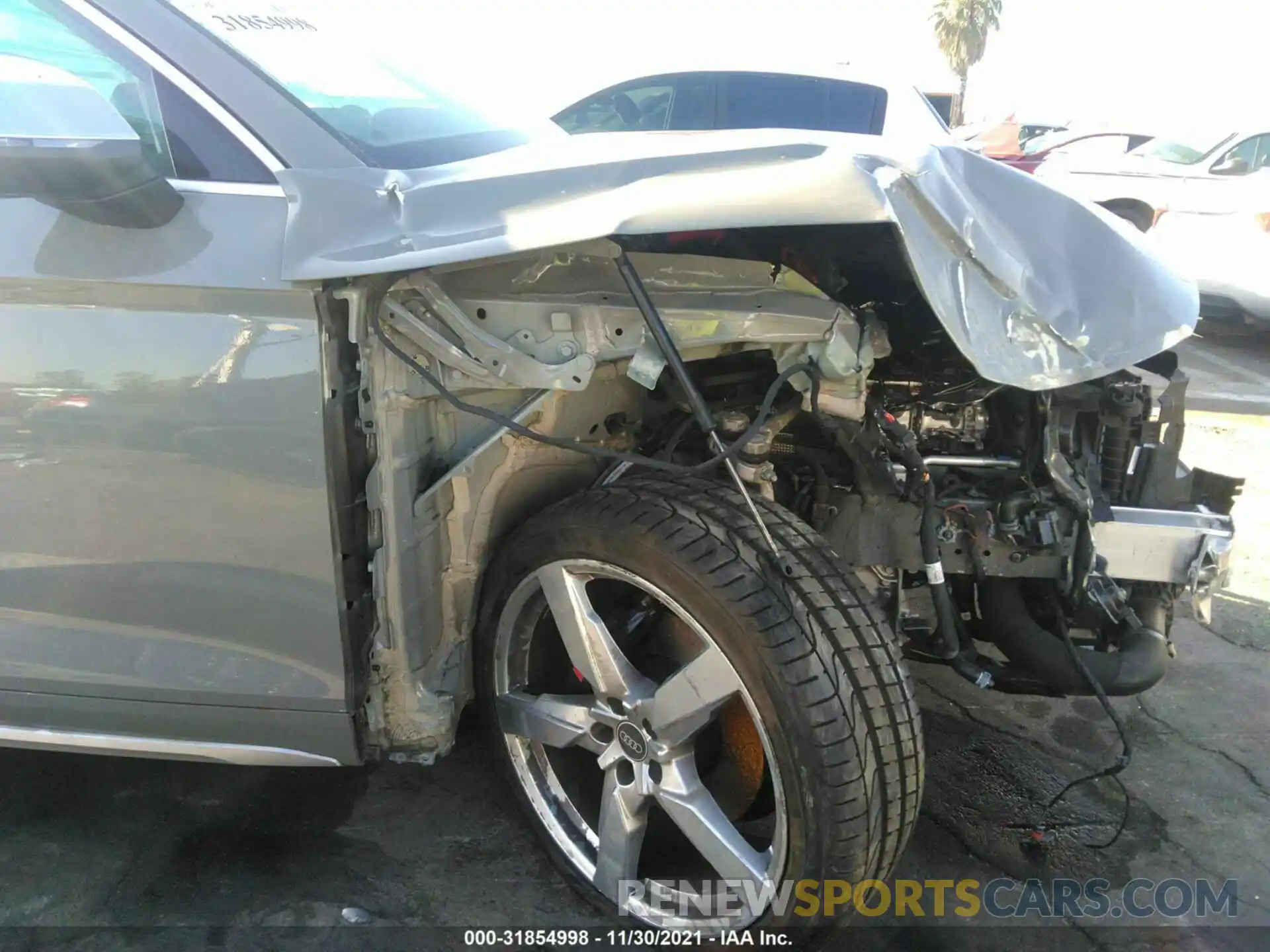 6 Photograph of a damaged car WA1A4AFY1M2033427 AUDI SQ5 2021