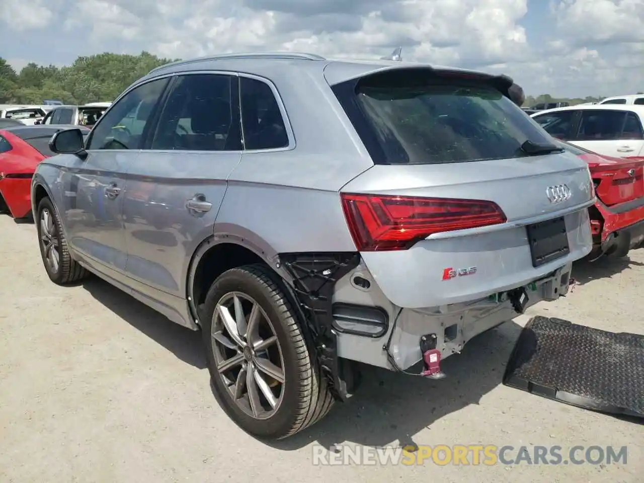 3 Photograph of a damaged car WA1B4AFY0M2031110 AUDI SQ5 2021