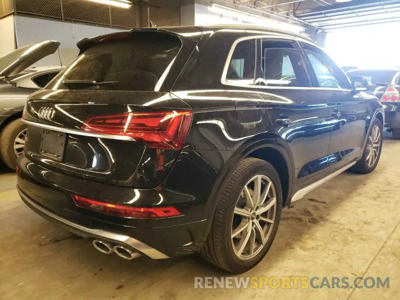 4 Photograph of a damaged car WA1B4AFY0M2064382 AUDI SQ5 2021