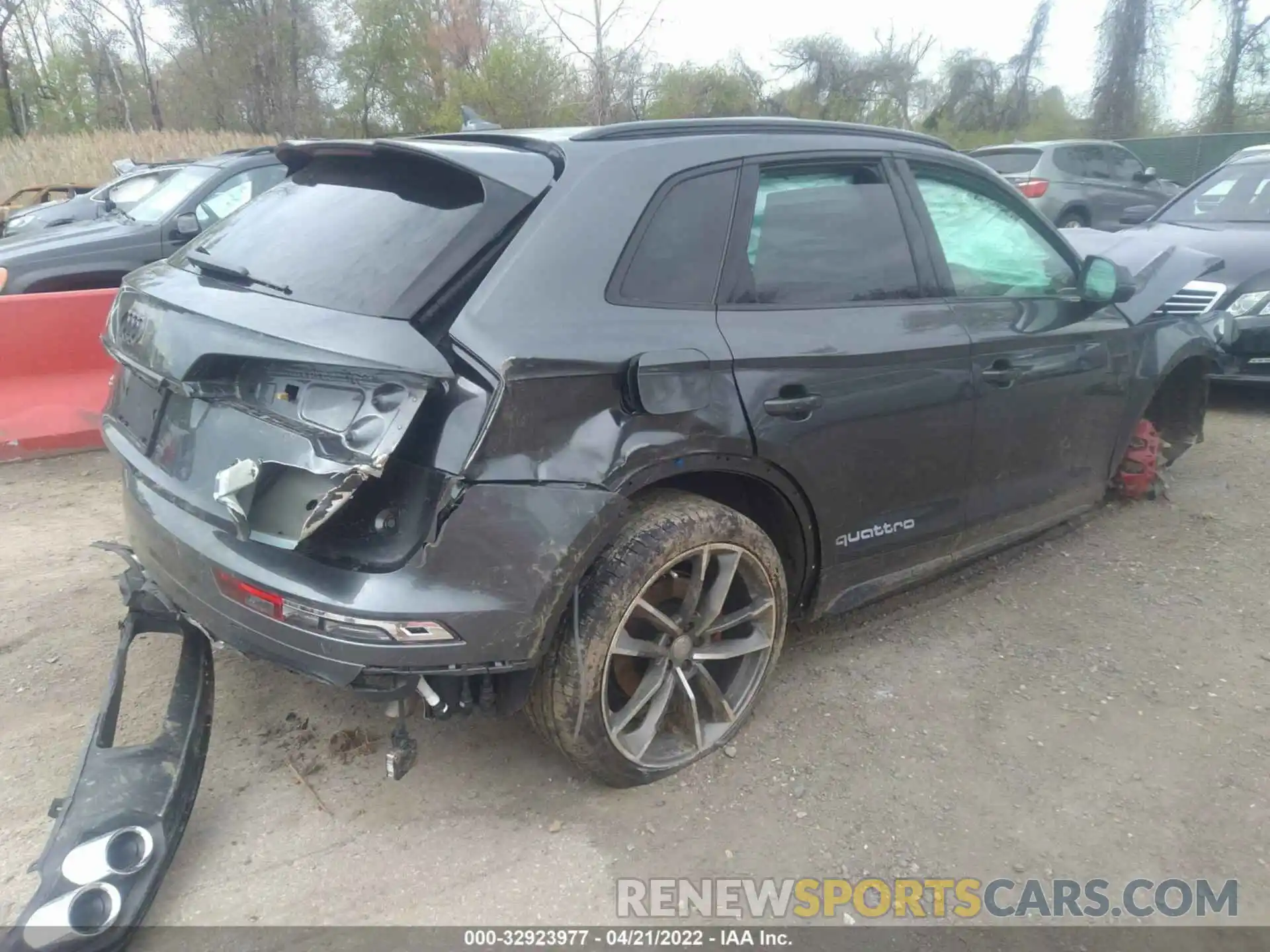 4 Фотография поврежденного автомобиля WA1B4AFY1M2049955 AUDI SQ5 2021