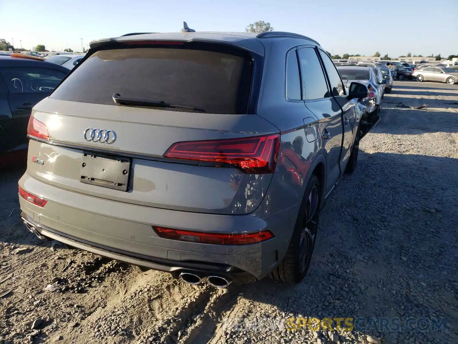 4 Photograph of a damaged car WA1B4AFY2M2001638 AUDI SQ5 2021