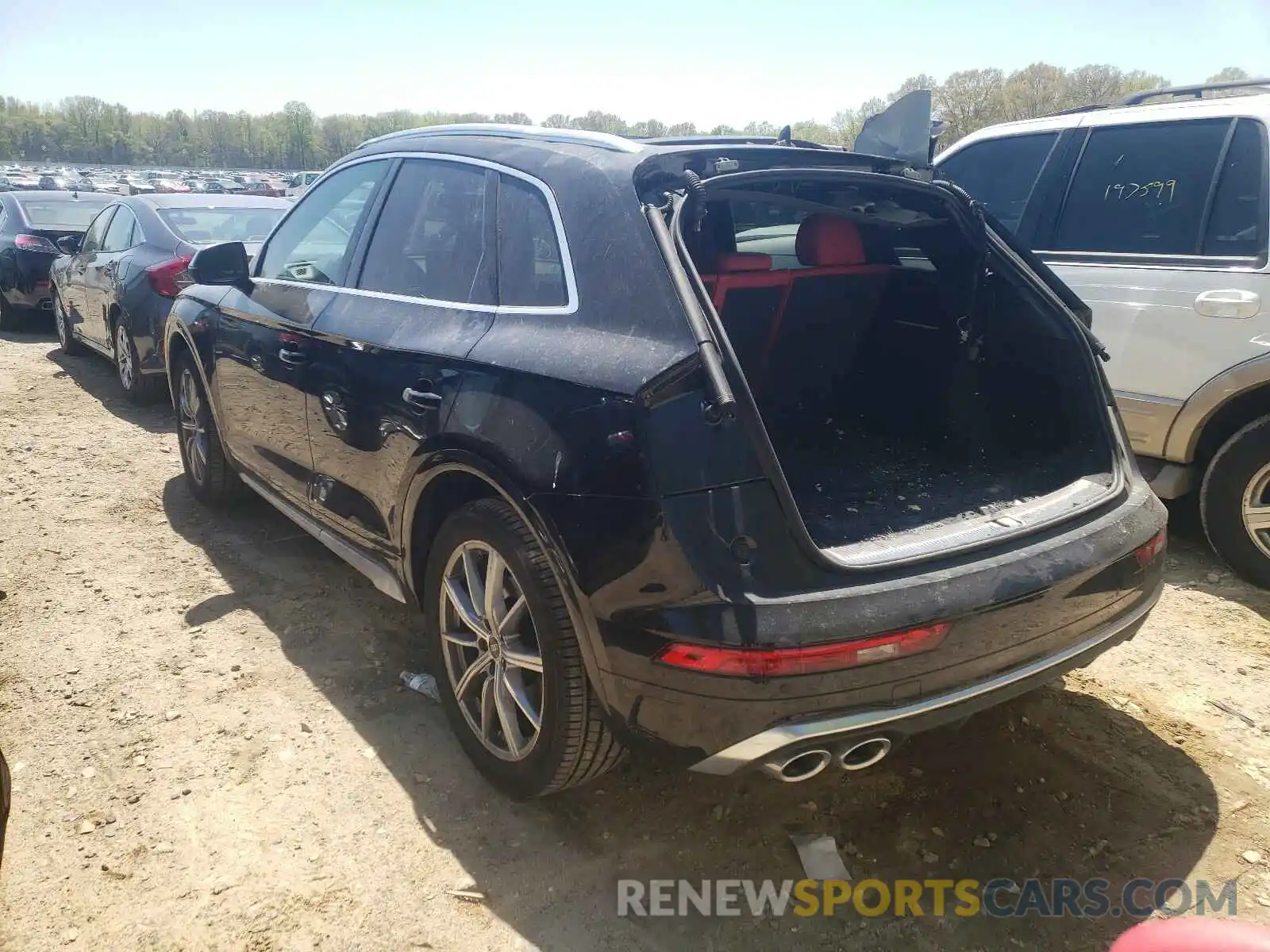 3 Photograph of a damaged car WA1B4AFY3M2035359 AUDI SQ5 2021