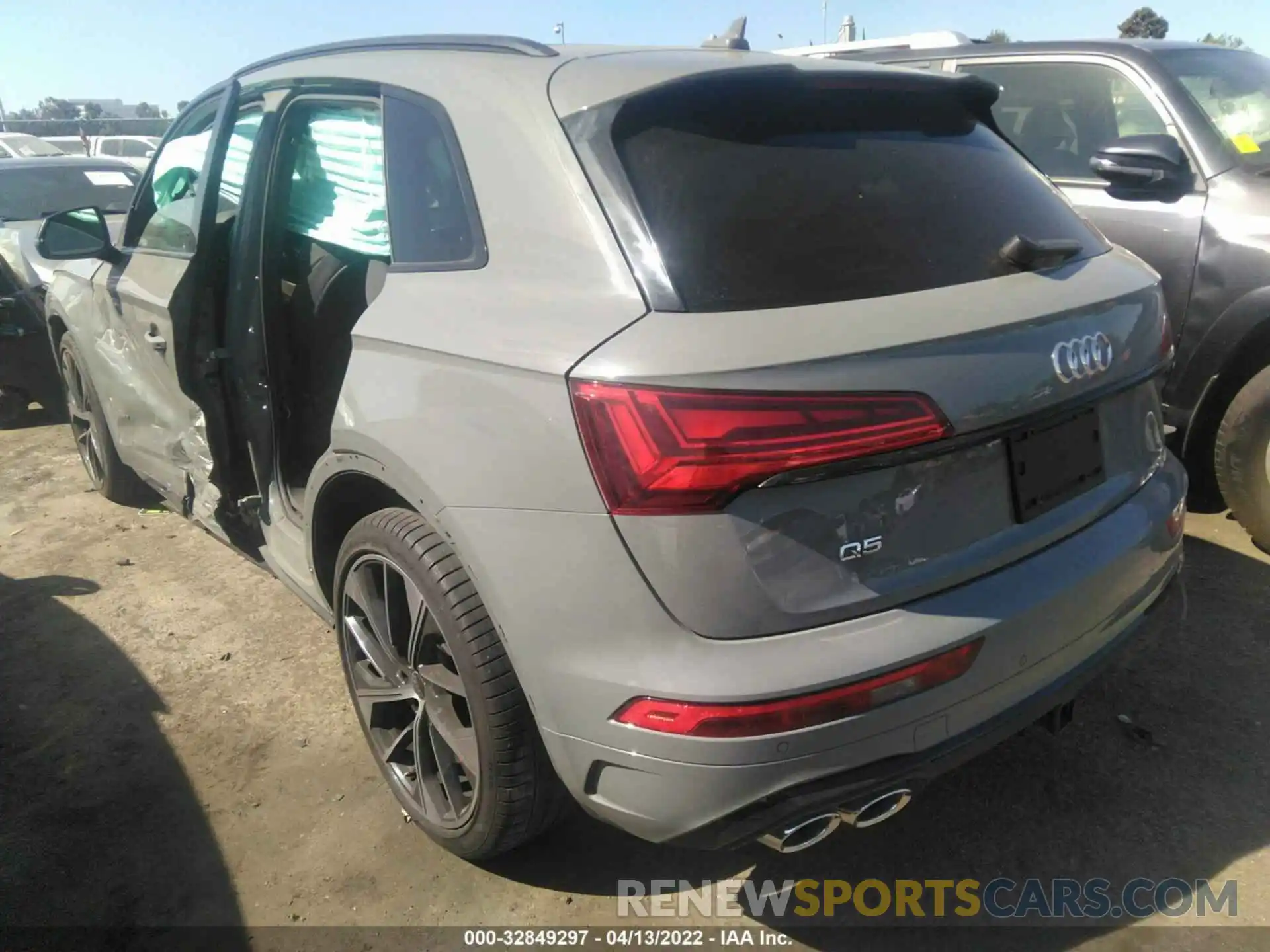 3 Фотография поврежденного автомобиля WA1B4AFY7M2045828 AUDI SQ5 2021