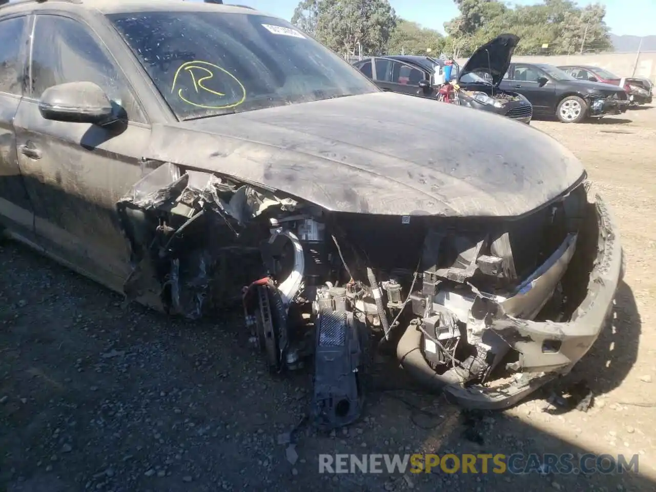 9 Photograph of a damaged car WA1C4AFY7M2090126 AUDI SQ5 2021