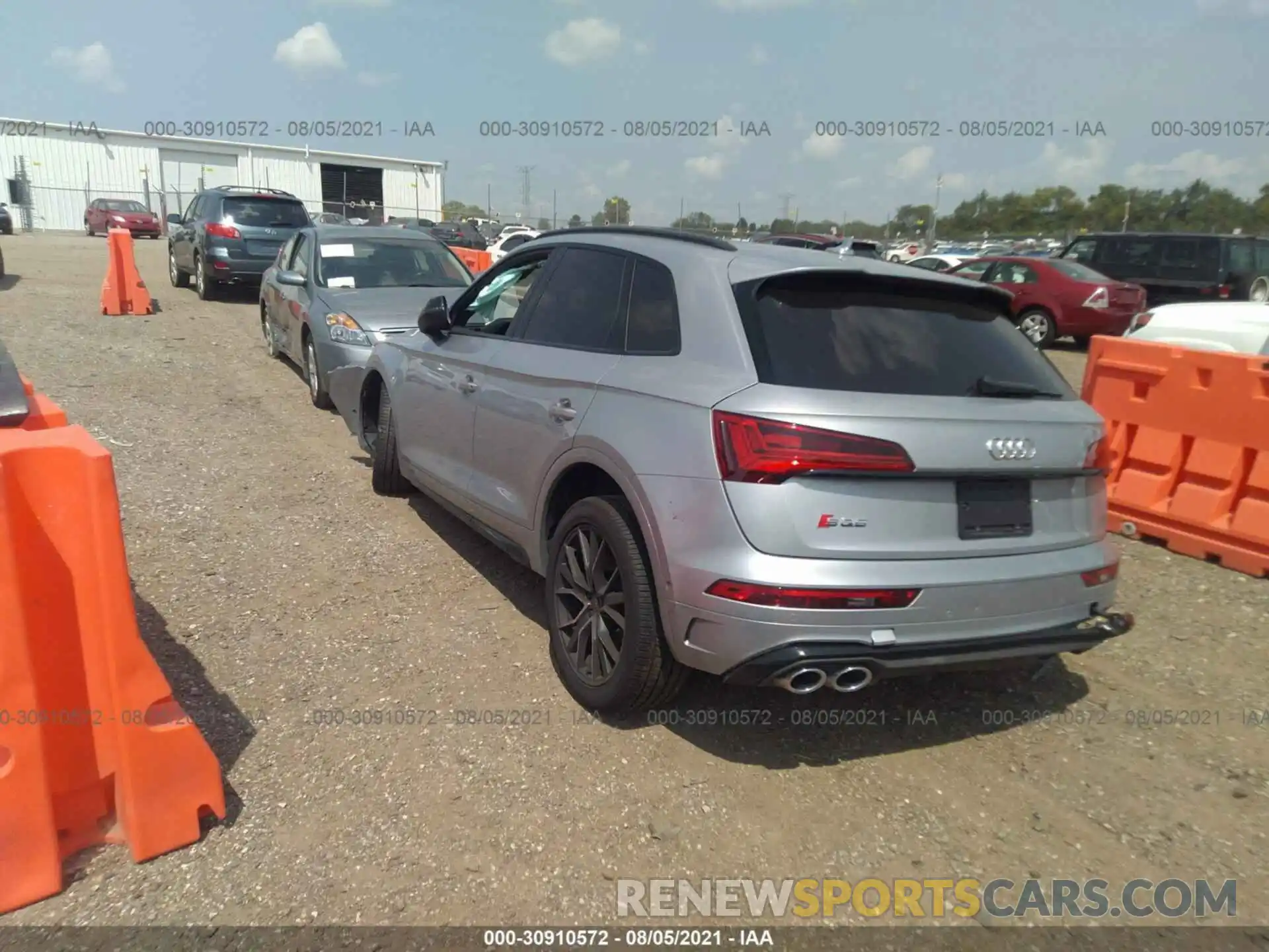 3 Photograph of a damaged car WA1C4AFYXM2057542 AUDI SQ5 2021