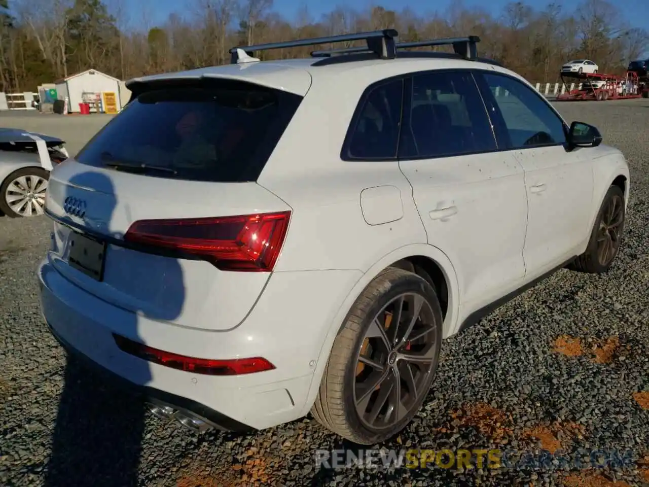 4 Фотография поврежденного автомобиля WA1C4BFYXM2080986 AUDI SQ5 2021