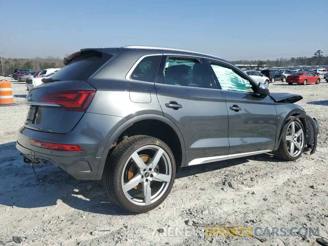 3 Photograph of a damaged car WA1A4AFY5N2050832 AUDI SQ5 2022