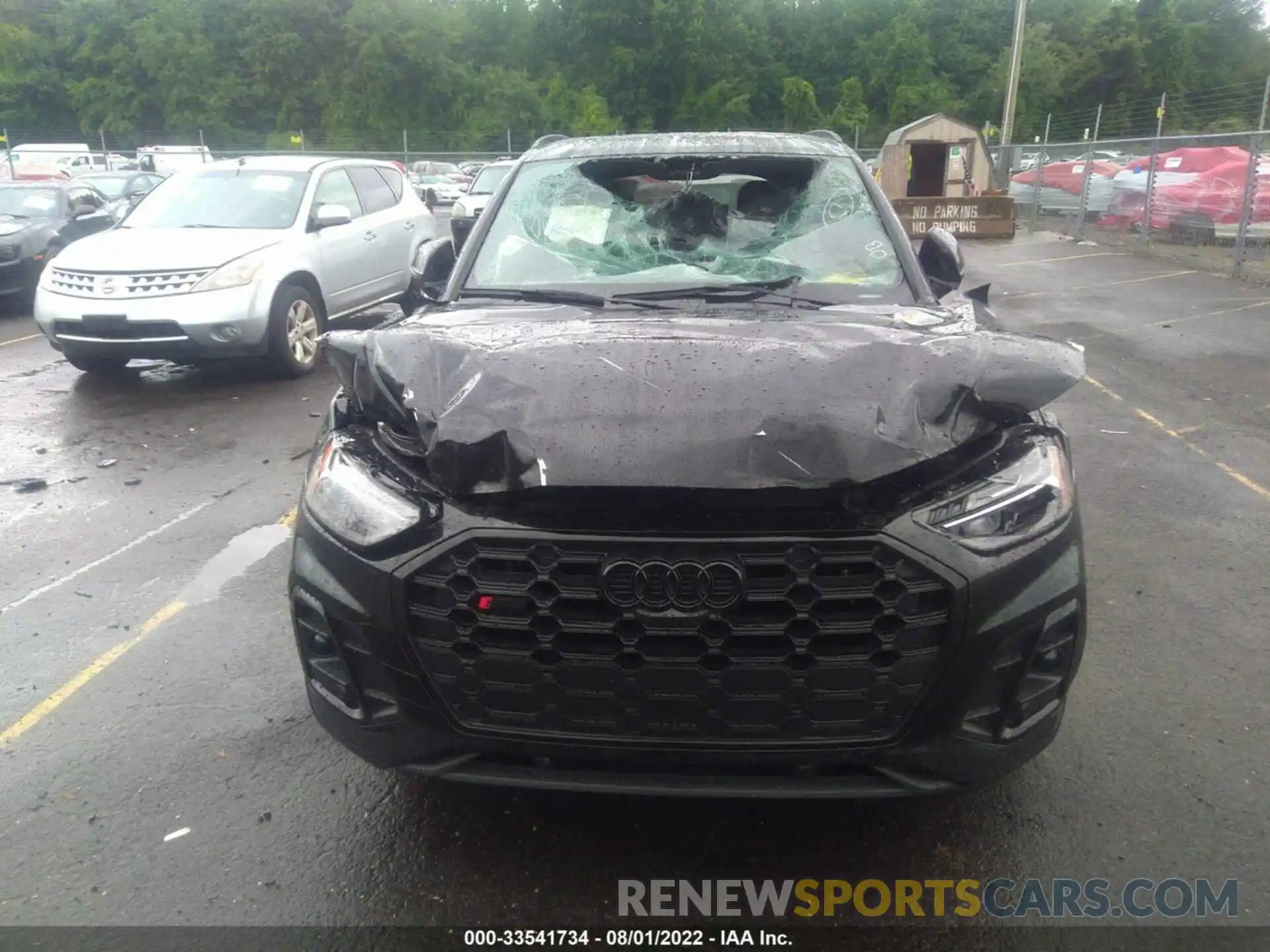 6 Photograph of a damaged car WA1B4AFY3N2113303 AUDI SQ5 2022