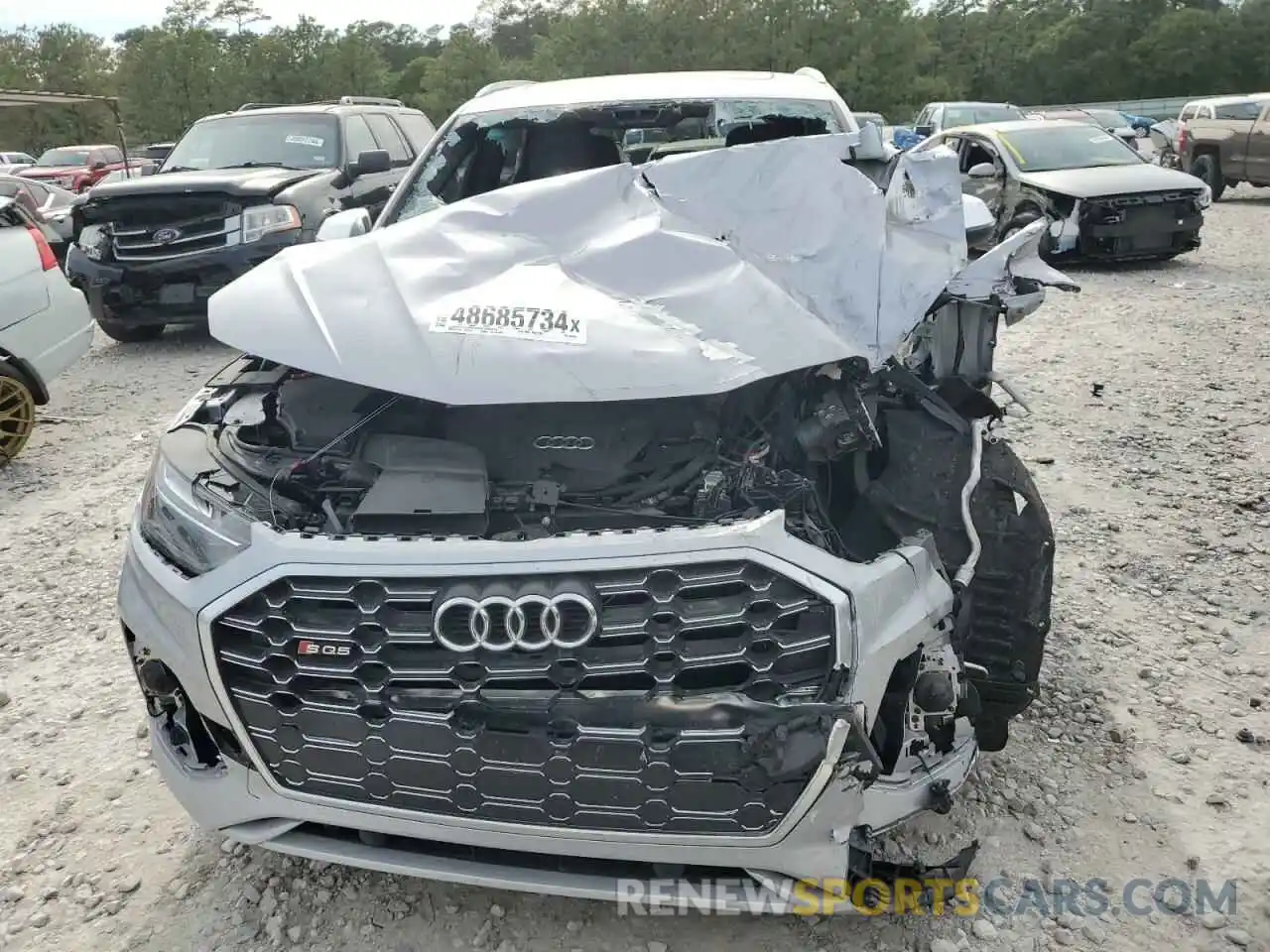 5 Photograph of a damaged car WA1B4AFY5N2065769 AUDI SQ5 2022