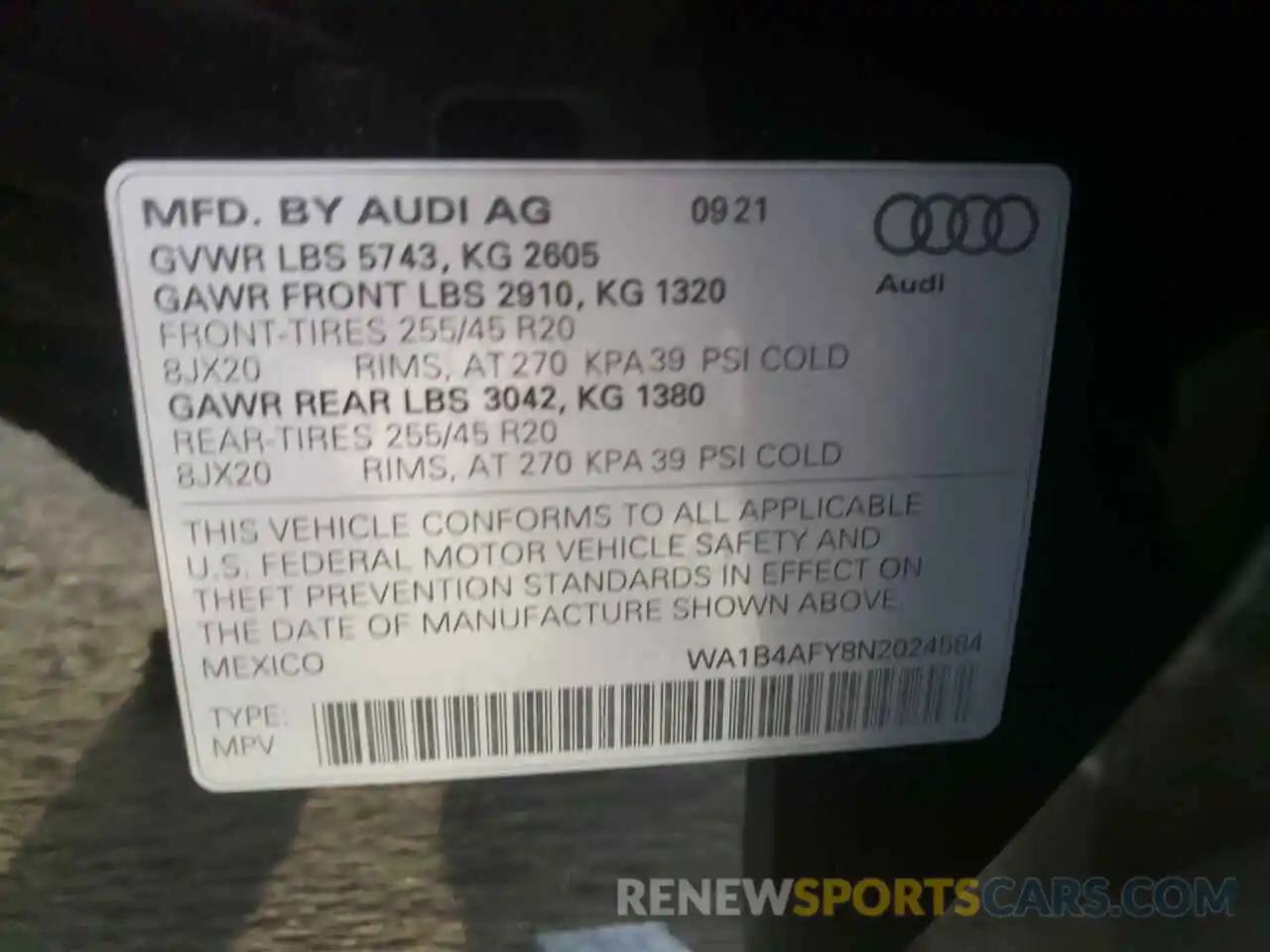 10 Photograph of a damaged car WA1B4AFY8N2024584 AUDI SQ5 2022