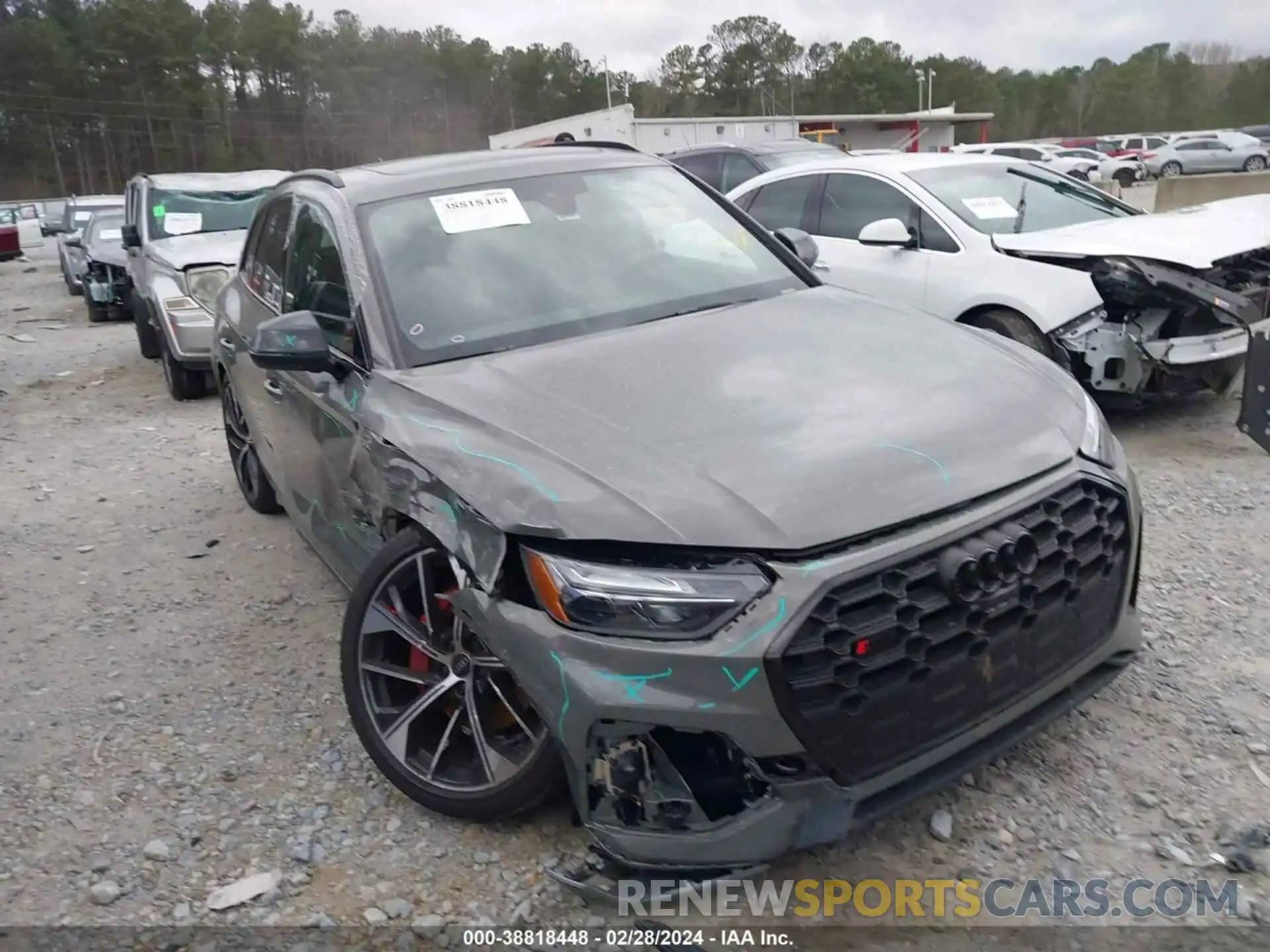 1 Photograph of a damaged car WA1B4AFY5P2163364 AUDI SQ5 2023