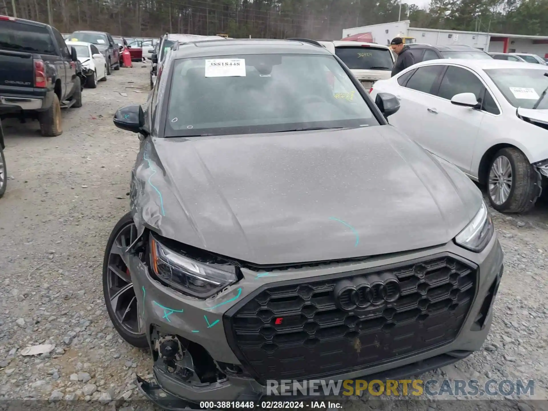 12 Photograph of a damaged car WA1B4AFY5P2163364 AUDI SQ5 2023