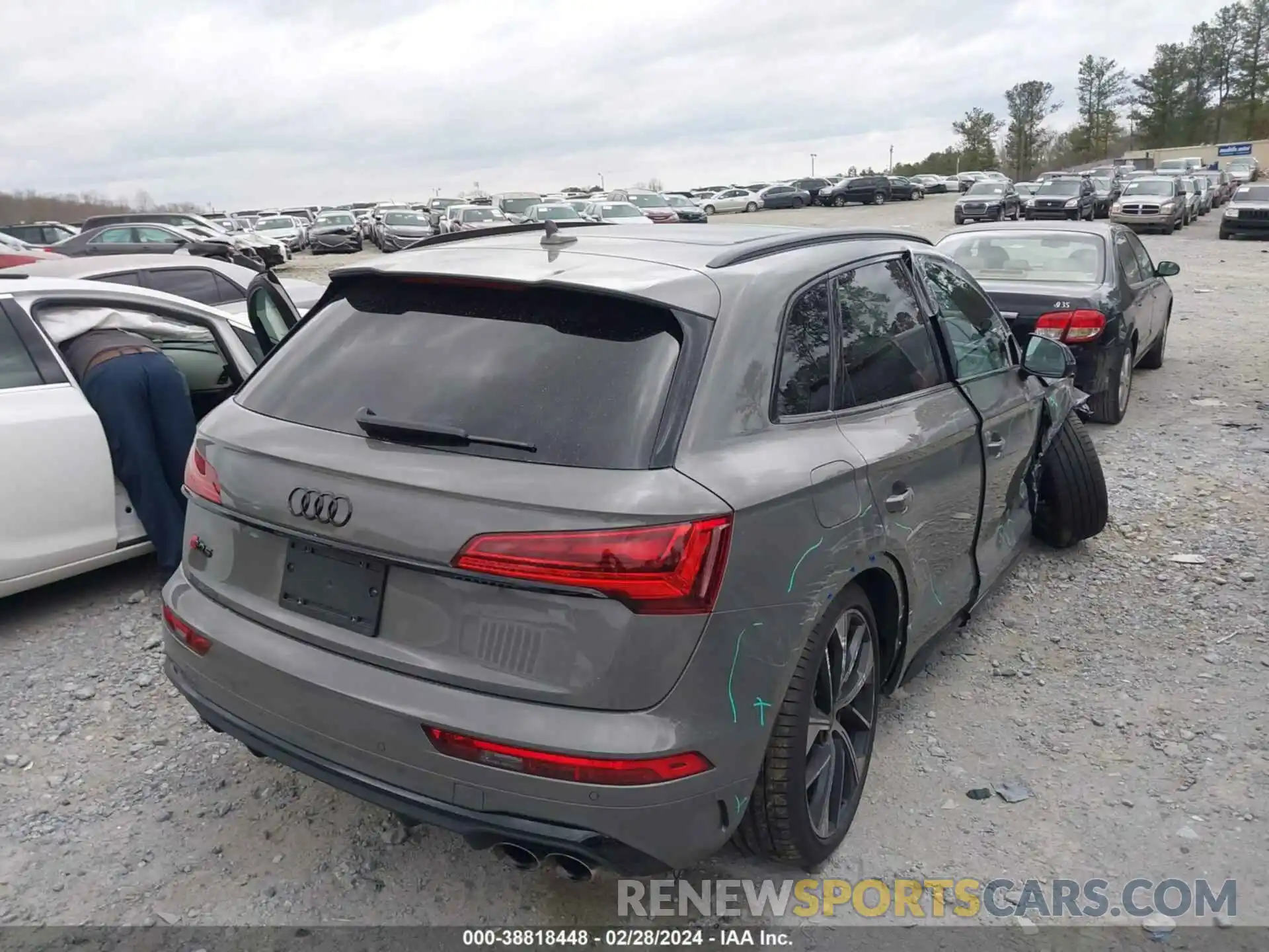 4 Фотография поврежденного автомобиля WA1B4AFY5P2163364 AUDI SQ5 2023