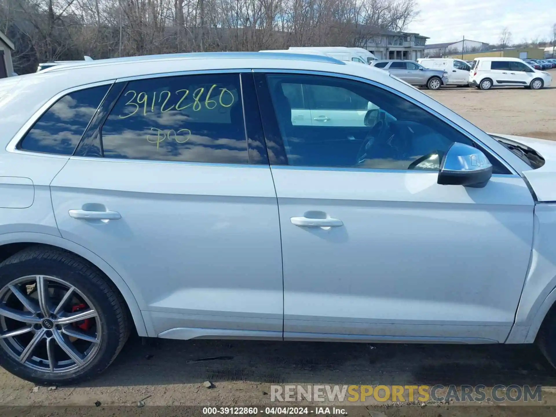 13 Photograph of a damaged car WA1B4AFY7P2003972 AUDI SQ5 2023