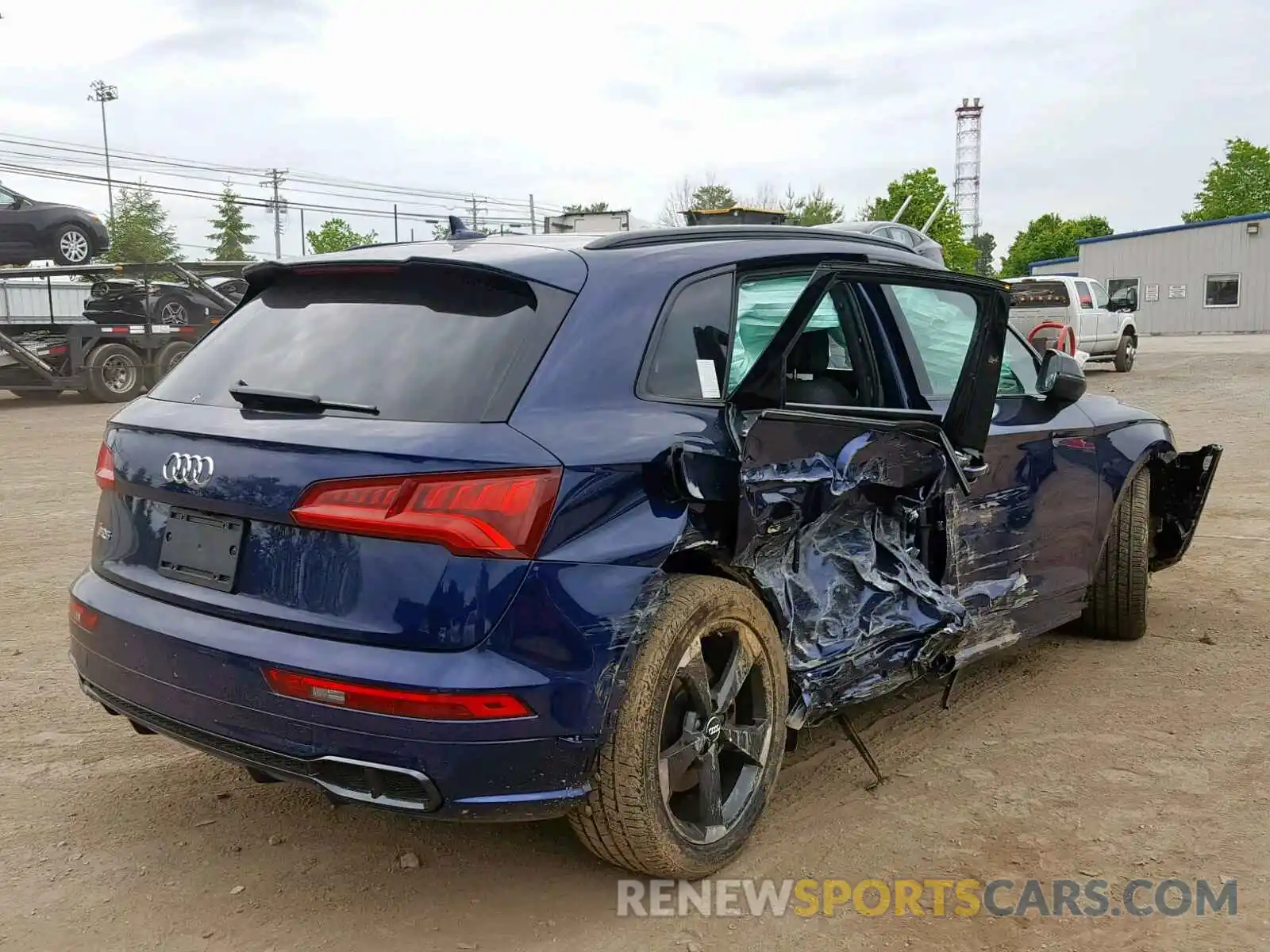 4 Фотография поврежденного автомобиля WA1B4AFY6K2008590 AUDI SQ5 PREMIU 2019